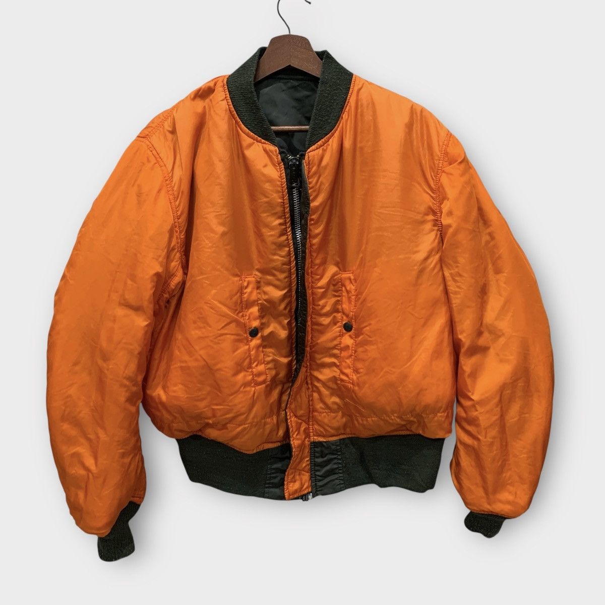 Alpha Industries VINTAGE USAF MA 1 FLIGHT BOMBER JACKET REVERSIBLE MILITARY Size US M / EU 48-50 / 2 - 4 Thumbnail