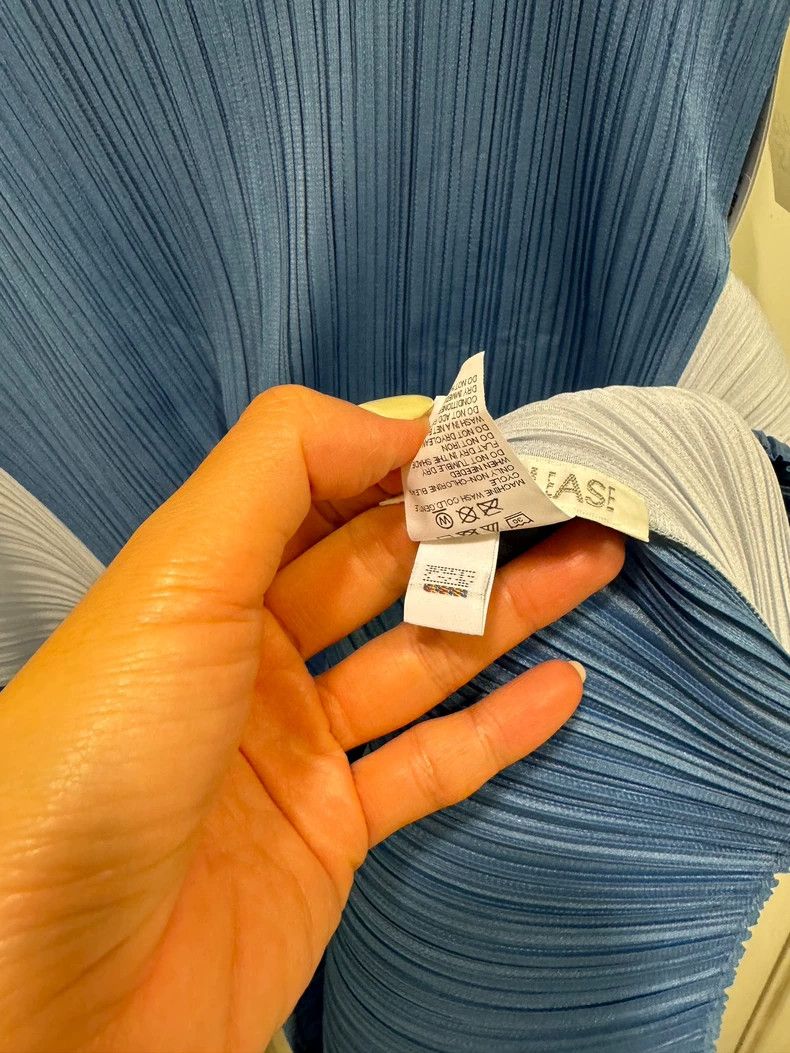 Issey Miyake Issey Miyake size:one size Blue vest Size XS / US 0-2 / IT 36-38 - 6 Thumbnail