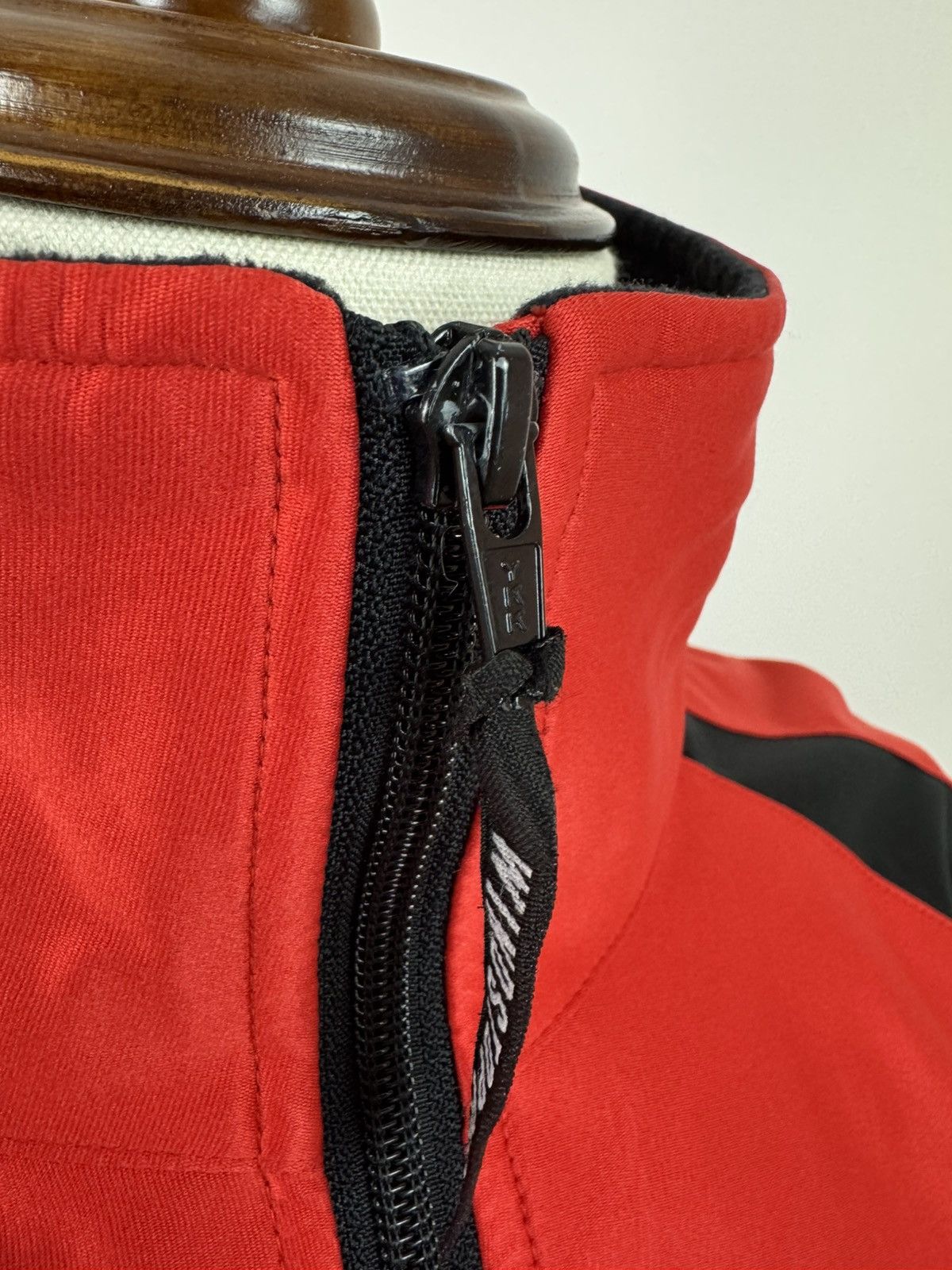 GOREWEAR Gore Bike Wear Windstopper cycling jacket Mens size M Size US M / EU 48-50 / 2 - 5 Thumbnail