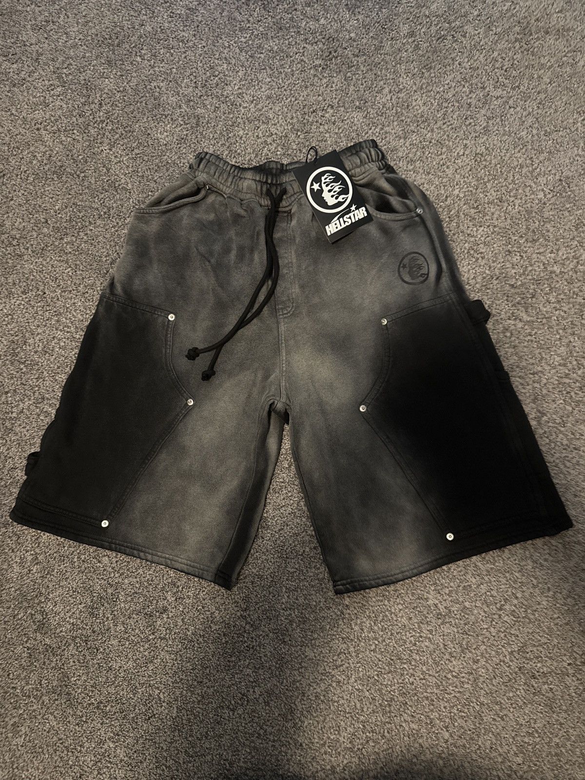 HELLSTAR 🔥🔥 Hellstar Size Small Black Wash Carpenter Shorts 🔥 Size US 31 - 1 Thumbnail