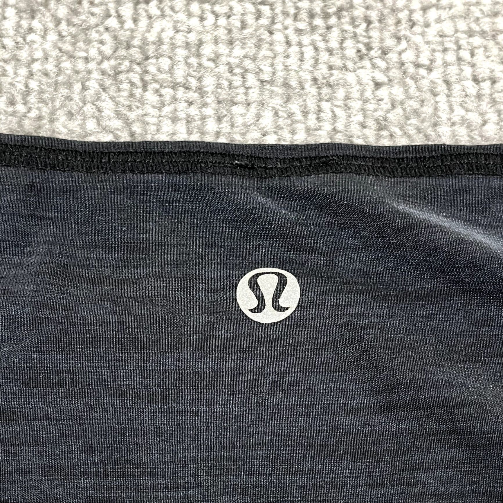 Lululemon LULULEMON Shirt Womens Tank Top Size 4 Dark Gray Black Yoga Gym Size S / US 4 / IT 40 - 2 Thumbnail