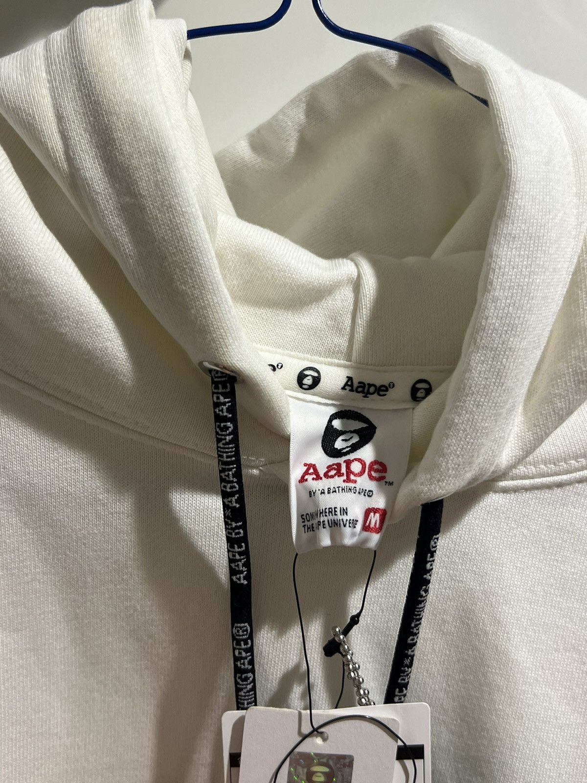 Aape AAPE BY BATHING APE WHITE LOGO HOODIE BRAND NEW Size US M / EU 48-50 / 2 - 5 Thumbnail
