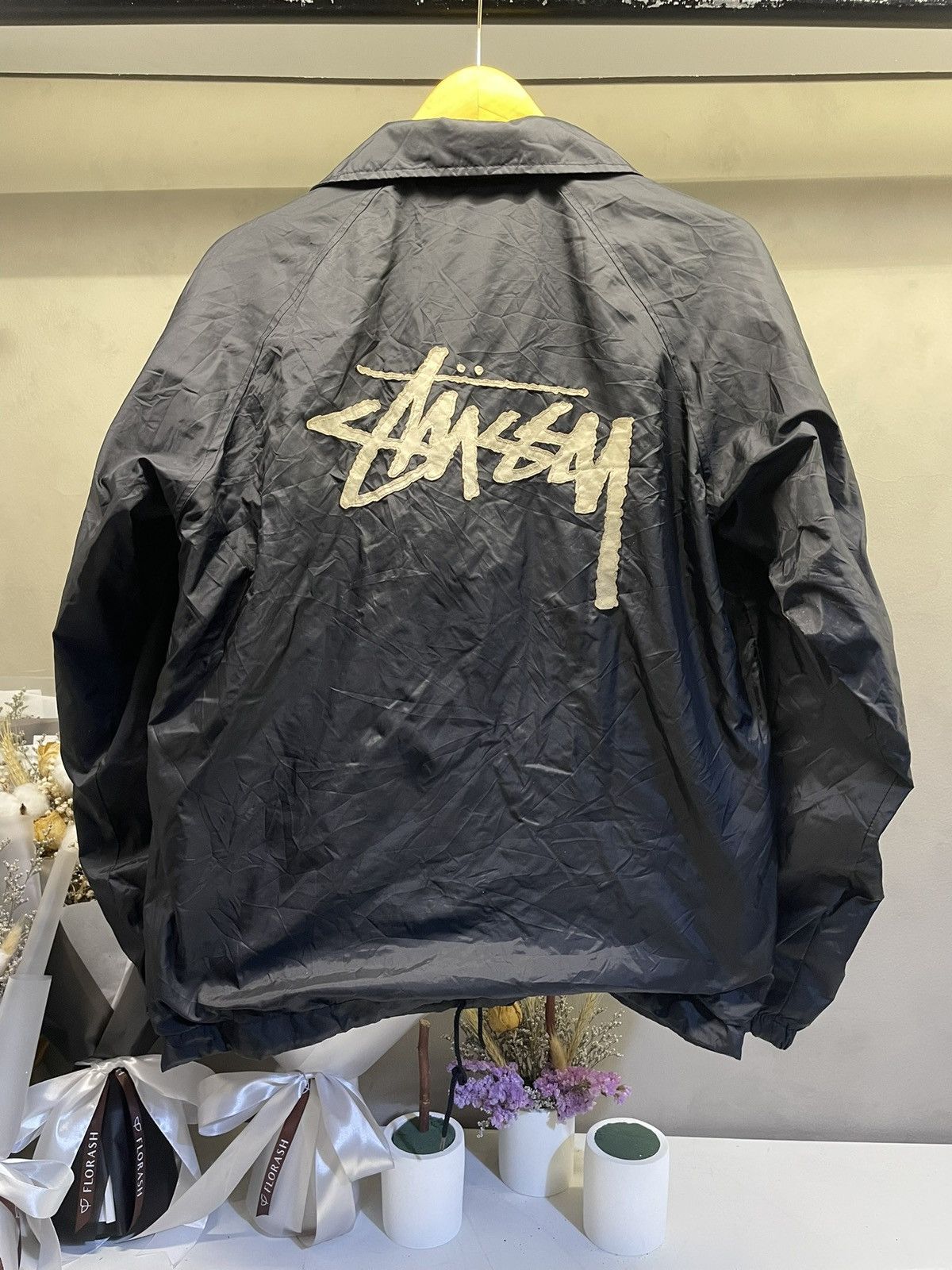 ジャケット・アウター STUSSY SURFMAN STADIUM JACKET Stussy Unisex Surfman Stadium Bomber Jacket Black 115580