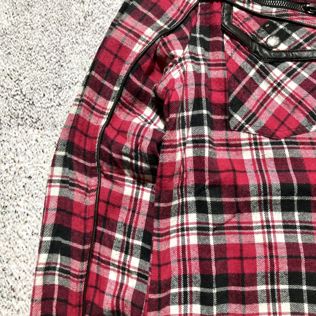 In The Attic 2000s In The Attic Plaid Flanel Button Shirt Punk Lgb Style Size US M / EU 48-50 / 2 - 9 Thumbnail
