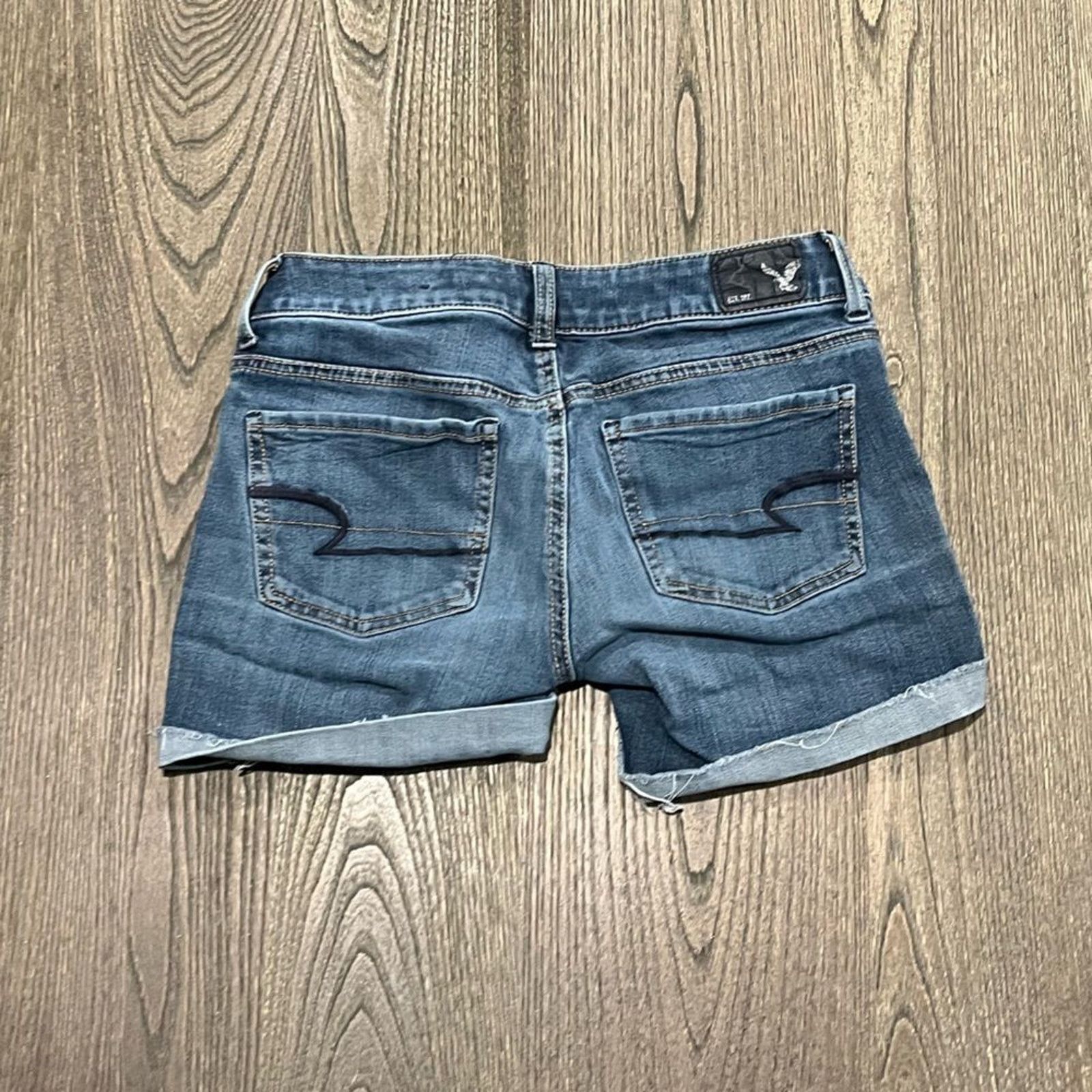 American Eagle Outfitters American Eagle Super Stretch Jean Shorts Roll Hem Size 0 Size 25" / US 0 / IT 36 - 7 Thumbnail
