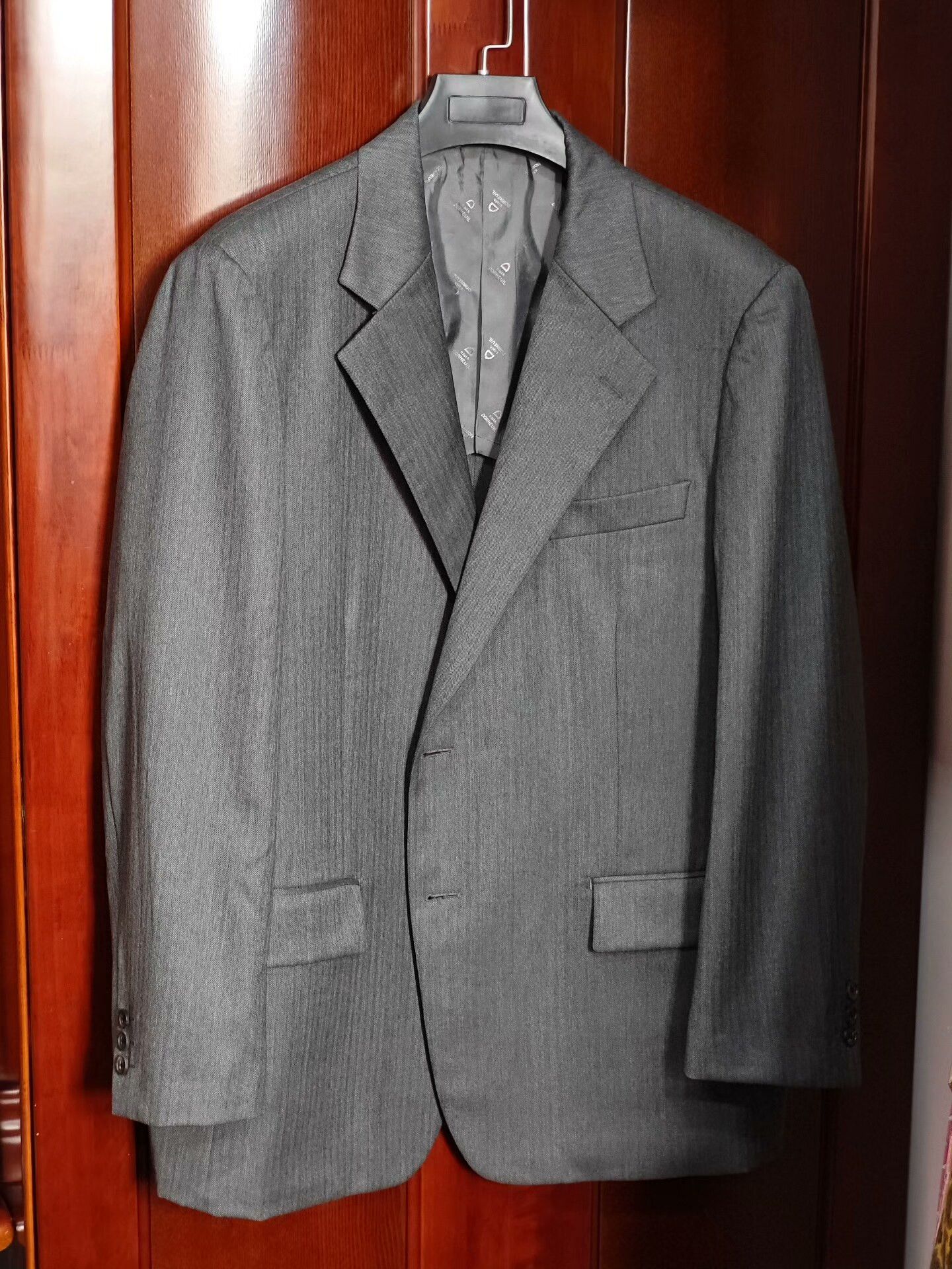 Japanese Brand Custom Gray Wool Suit by DORMEUIL Size US XL / EU 56 / 4 - 1 Thumbnail