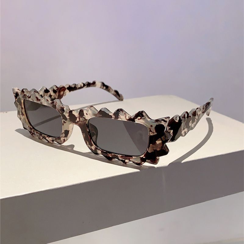 VIBE Future Street ins style custom avant-garde sunglasses Size ONE SIZE - 1 Thumbnail