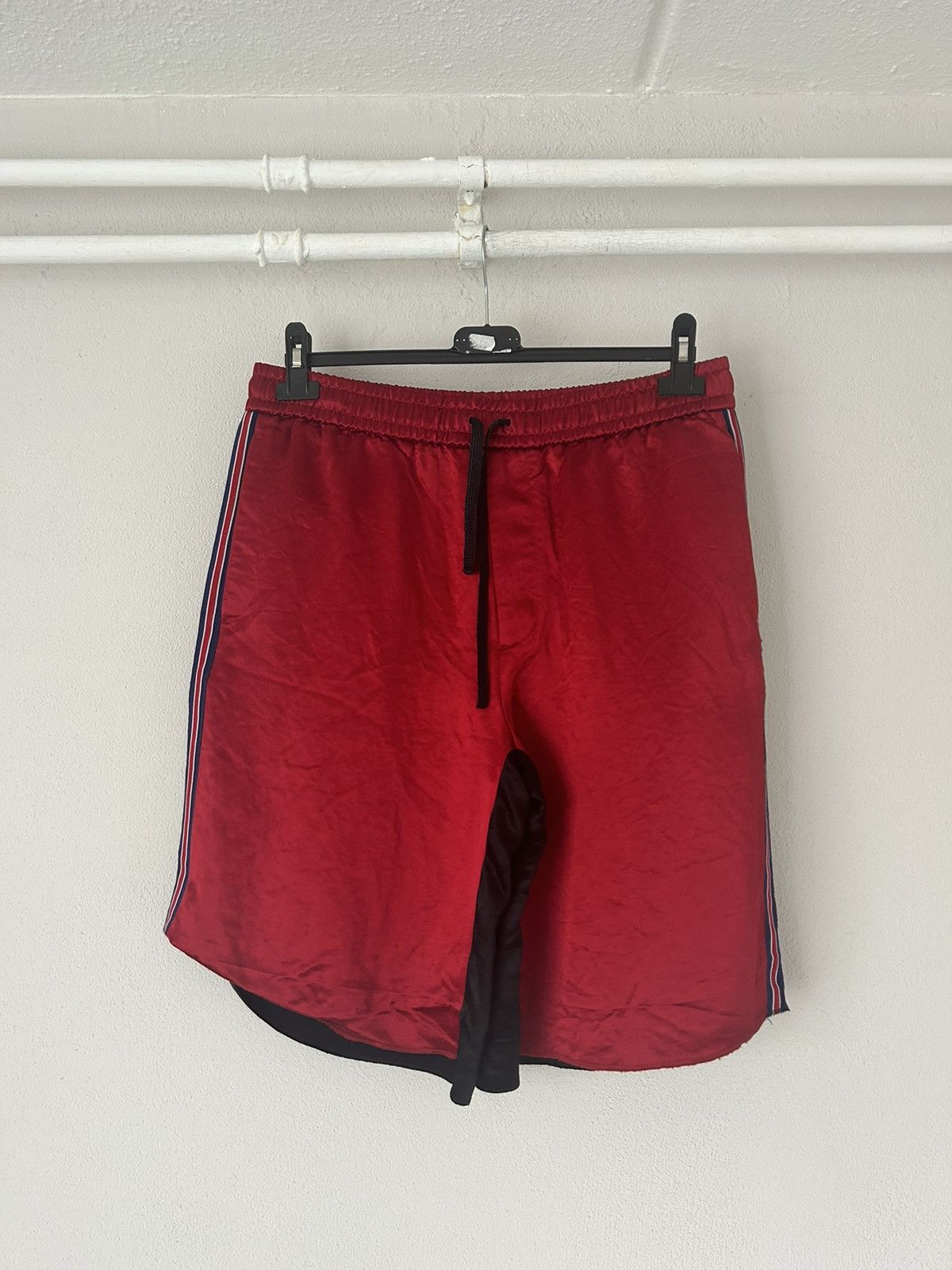 Gucci Gucci Japanese Acetate with Embroidered Tide/Mix Shorts Size US 30 / EU 46 - 2 Thumbnail