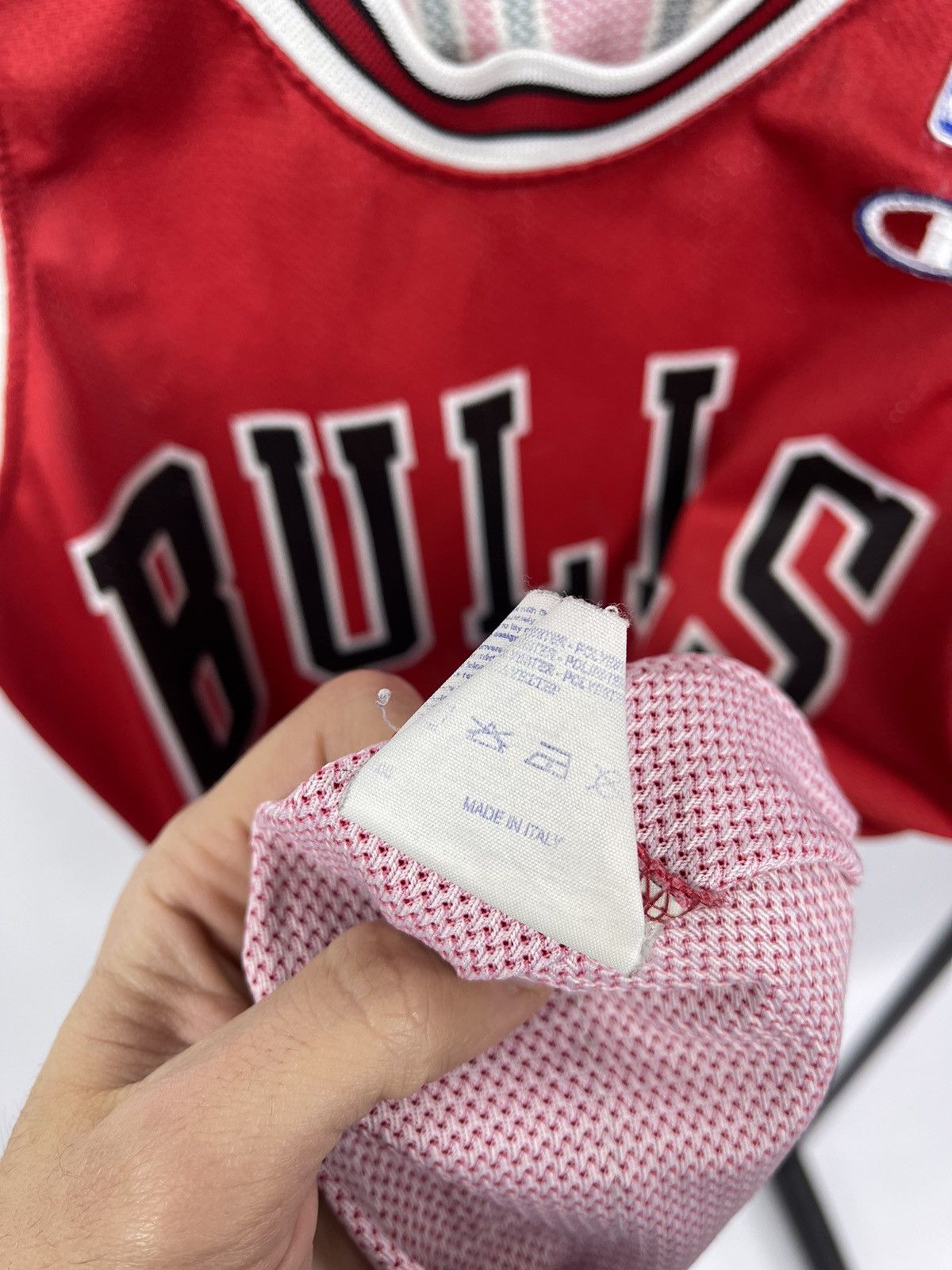 Champion Chicago Bulls Basketball NBA Champion #3 CHANDLER size S Size US S / EU 44-46 / 1 - 9 Thumbnail