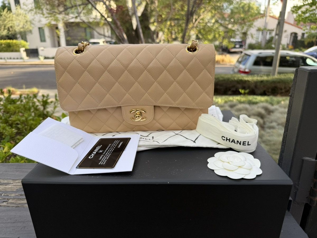 Chanel CC CLASSIC MEDIUM DOUBLE FLAP CAVIAR BEIGE GHW, 100% AUTH Size ONE SIZE - 1 Thumbnail