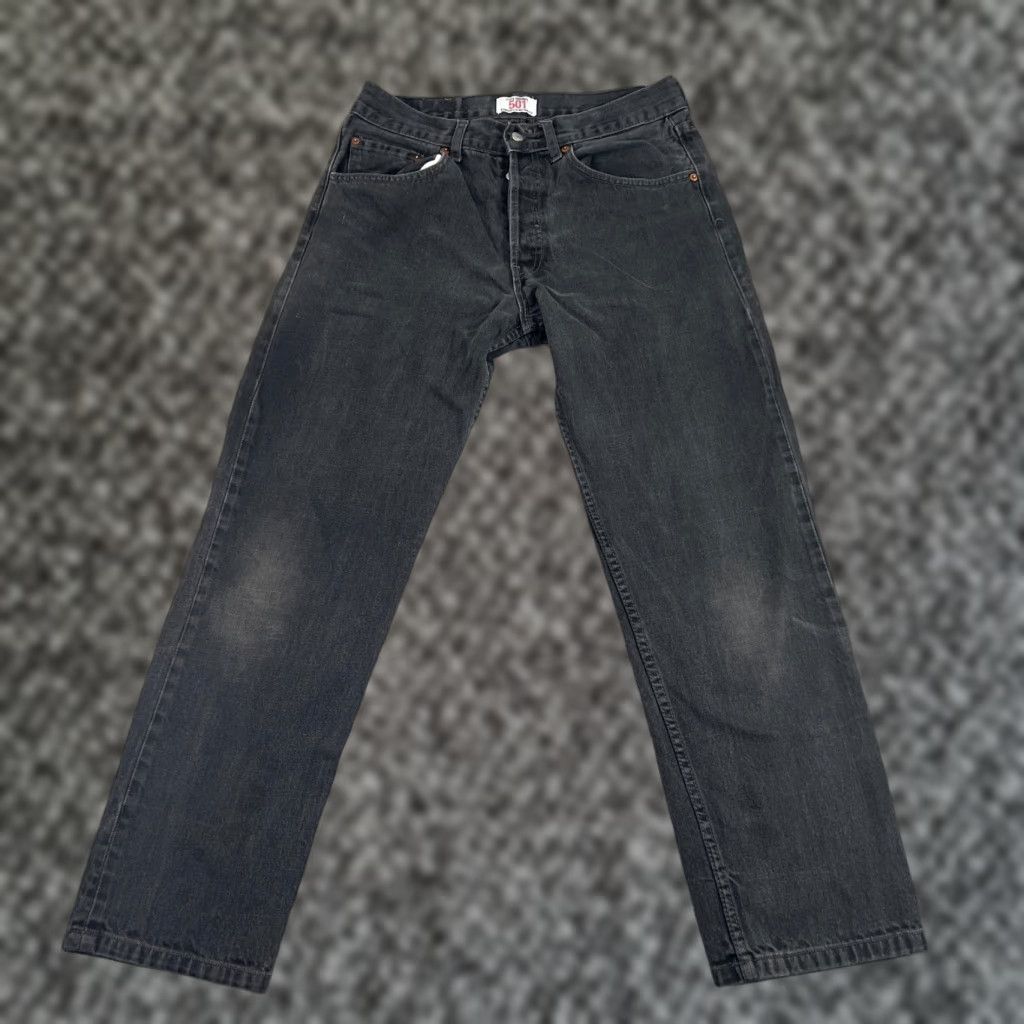 Levi's VINTAGE Levi's 501 Jeans Men Regular Fit 32x31 Black Denim Button Fly Straight Leg Size US 34 / EU 50 - 1 Thumbnail