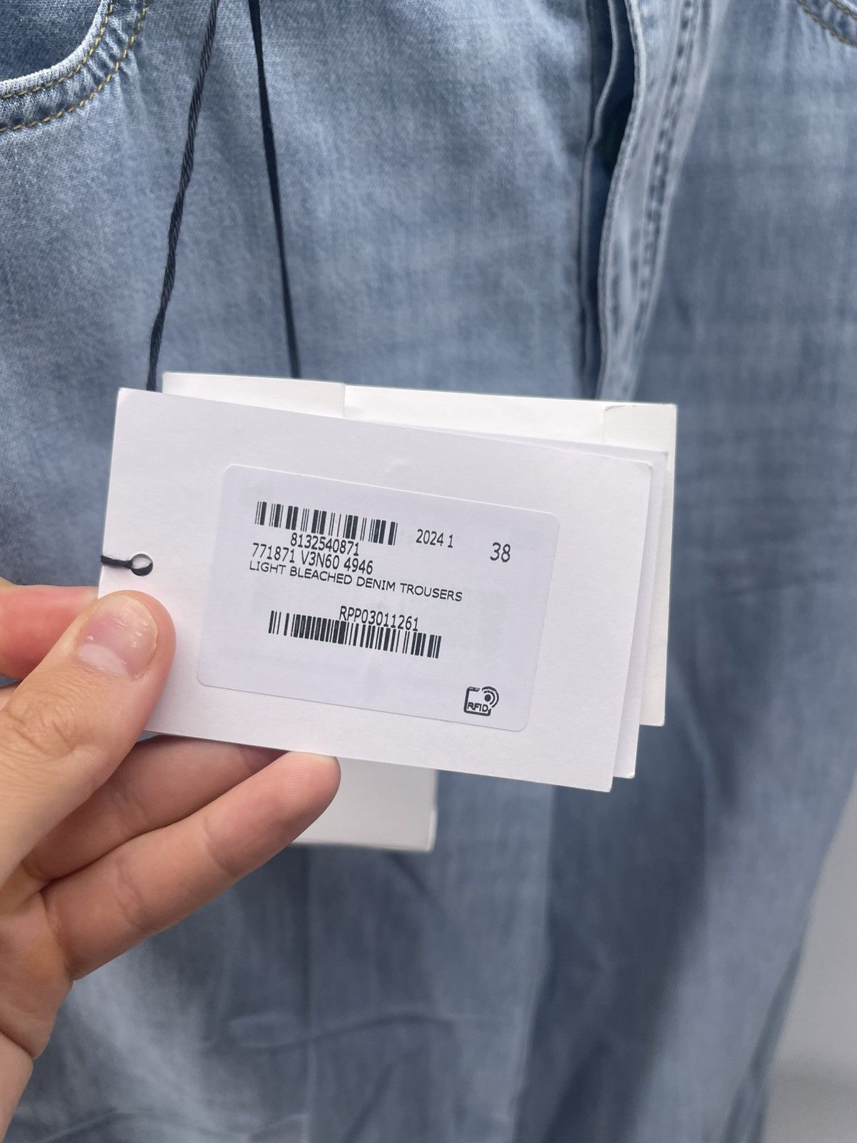 Bottega Veneta Bottega Veneta light bleached denim jeans size 38 Size 26" / US 2 / IT 38 - 7 Thumbnail