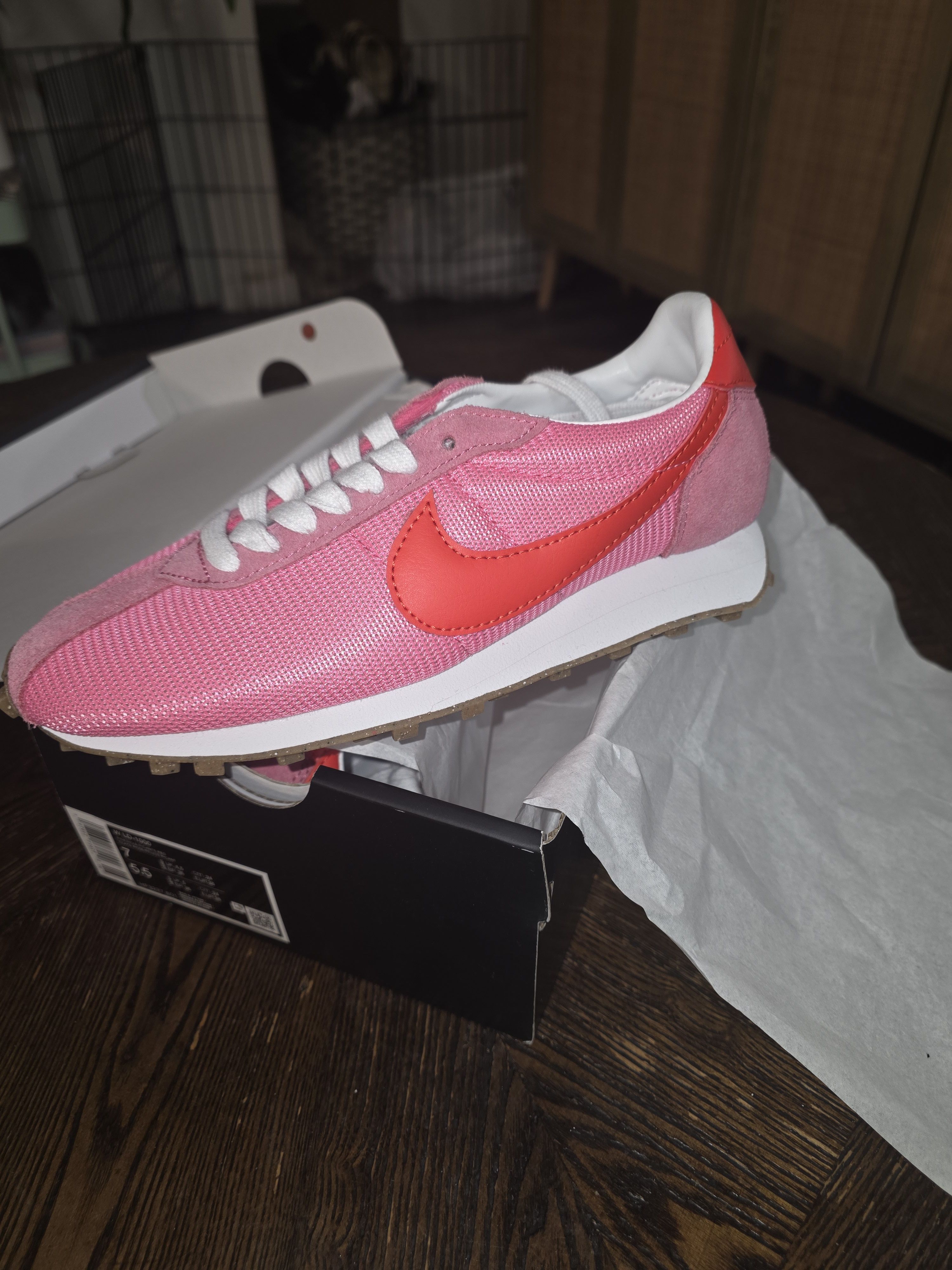 Nike WOMENSNIKELD-1000 PINK SIZE 7W Size US 7 / IT 37 - 3 Thumbnail