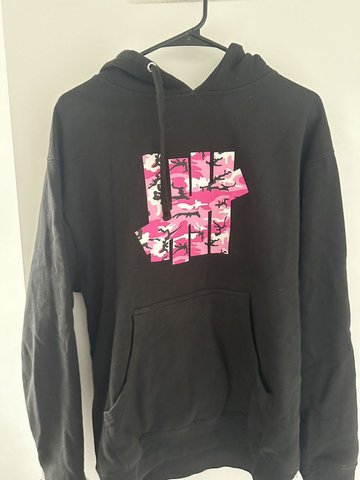 Anti Social Social Club × Undefeated Anti Social Social Club x Undefeated Pink Camo Black Hoodie Size US M / EU 48-50 / 2 - 2 Thumbnail