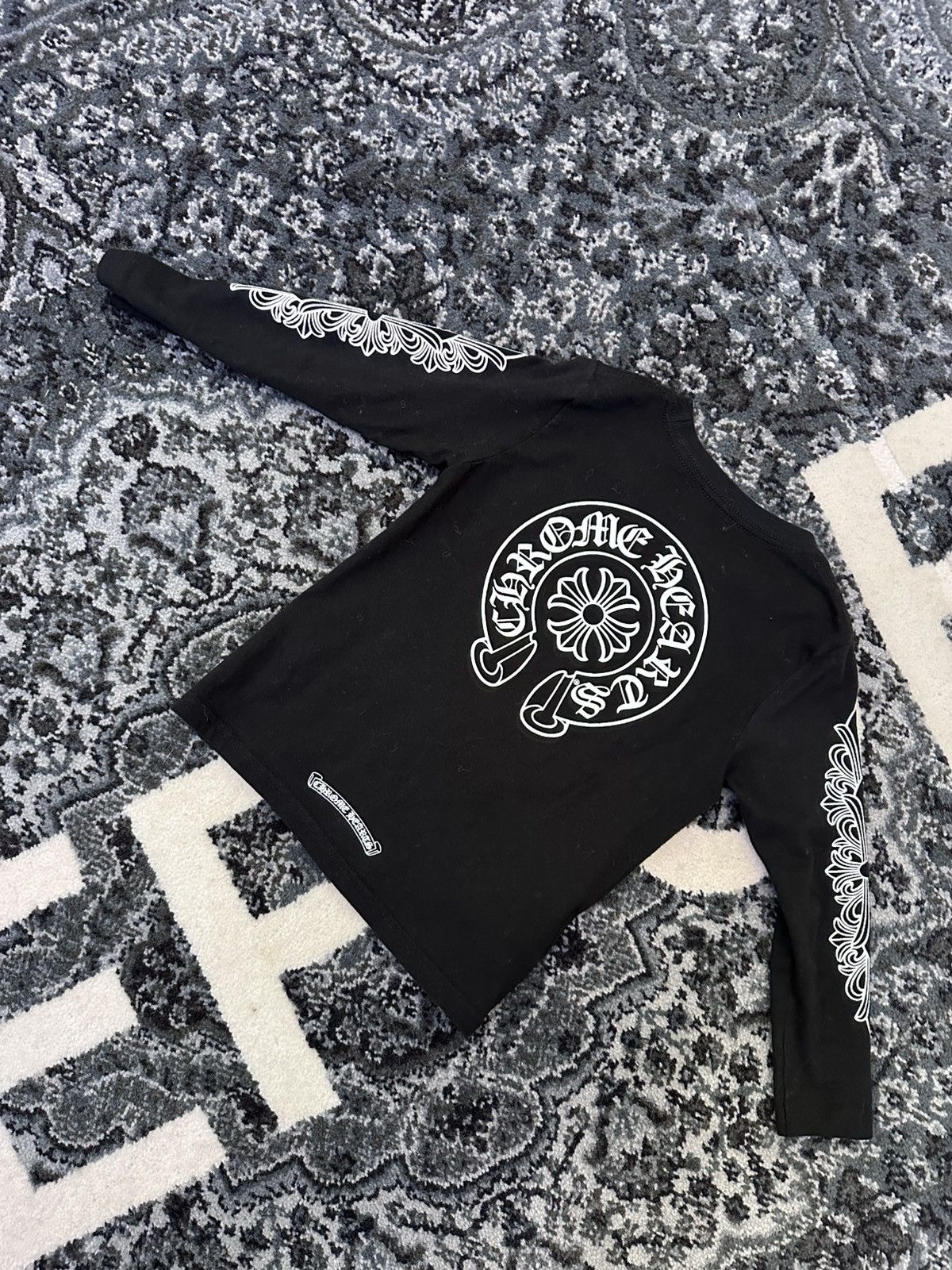 Chrome Hearts Chrome Hearts Kids Horseshoe Logo Floral Long Sleeve Tee Size US XXS / EU 40 - 1 Thumbnail