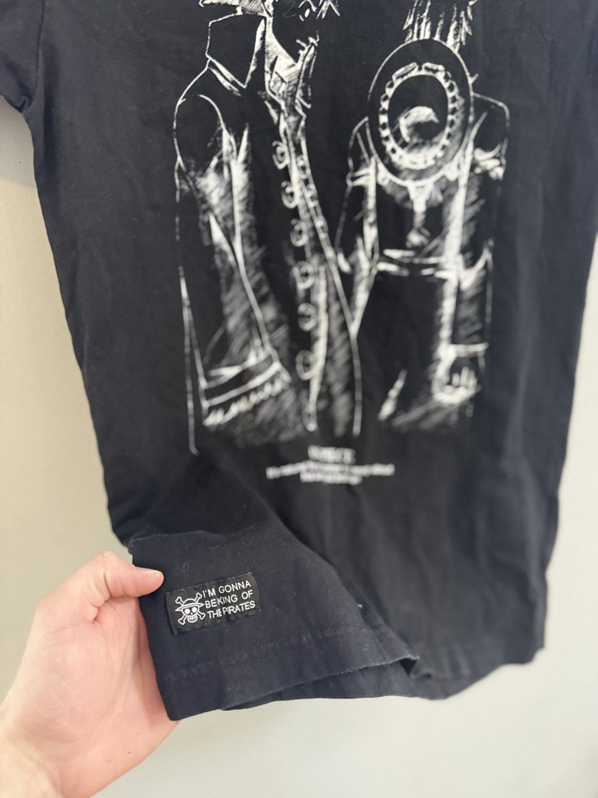 Anime × One Piece × Uniqlo Very crazy Anime One Piece Black Tee Size US S / EU 44-46 / 1 - 3 Thumbnail