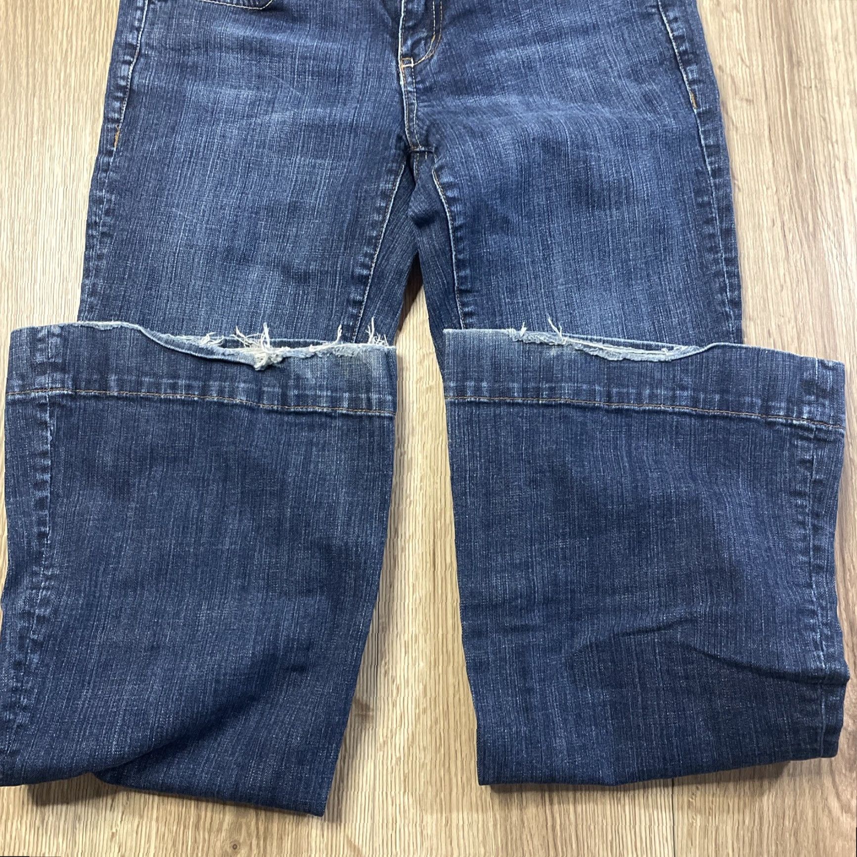 Vintage Chip & Pepper Jeans Ocean Beach Ultra Flare size 7 Juniors Women Flare Jeans Beach Size 28" / US 6 / IT 42 - 4 Thumbnail