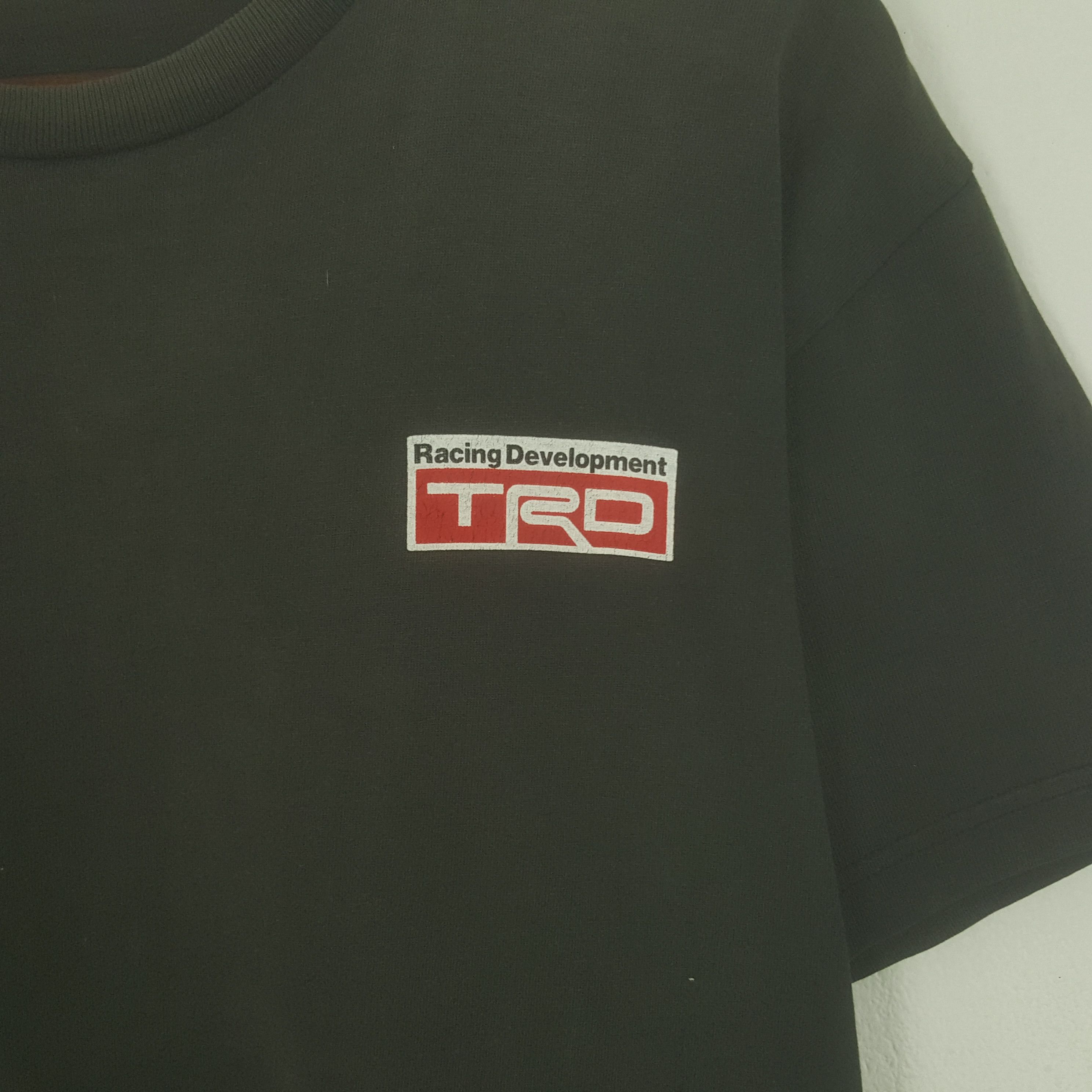 Vintage Vintage TRD Racing Development Big Logo Sport Jacket Size US L / EU 52-54 / 3 - 4 Thumbnail