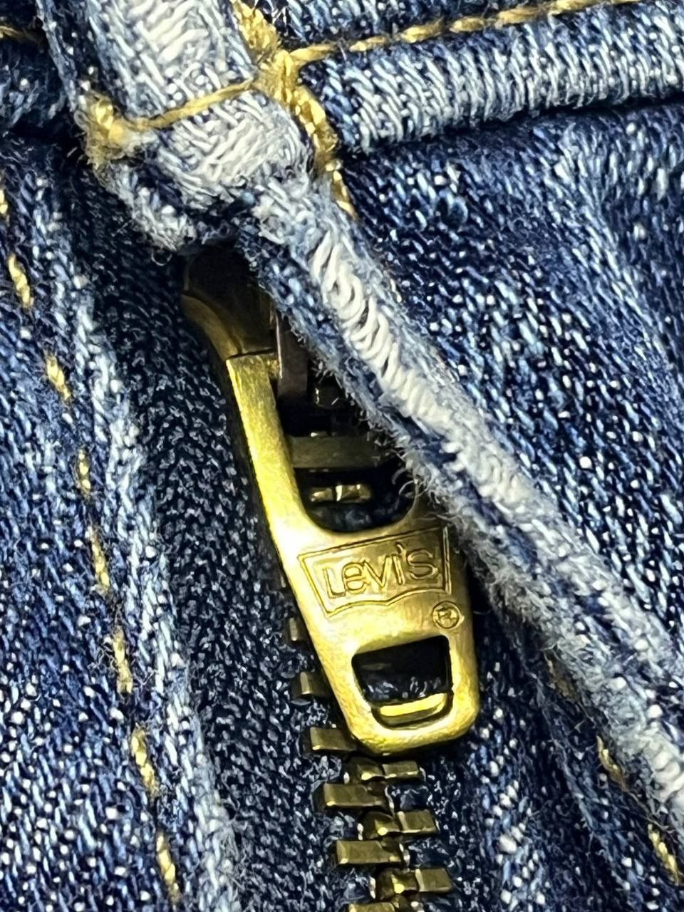 Levi's LEVI’S SKINNY ANKLE JEANS VINTAGE Size US 32 / EU 48 - 8 Thumbnail