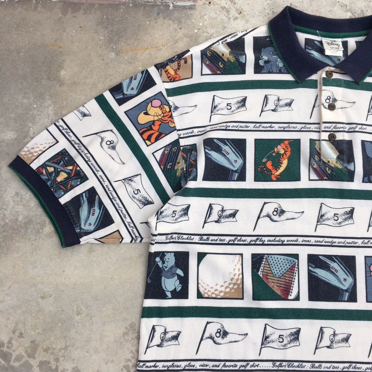 Disney RARE Vintage AOP Disney Polo Golf Size US L / EU 52-54 / 3 - 5 Thumbnail