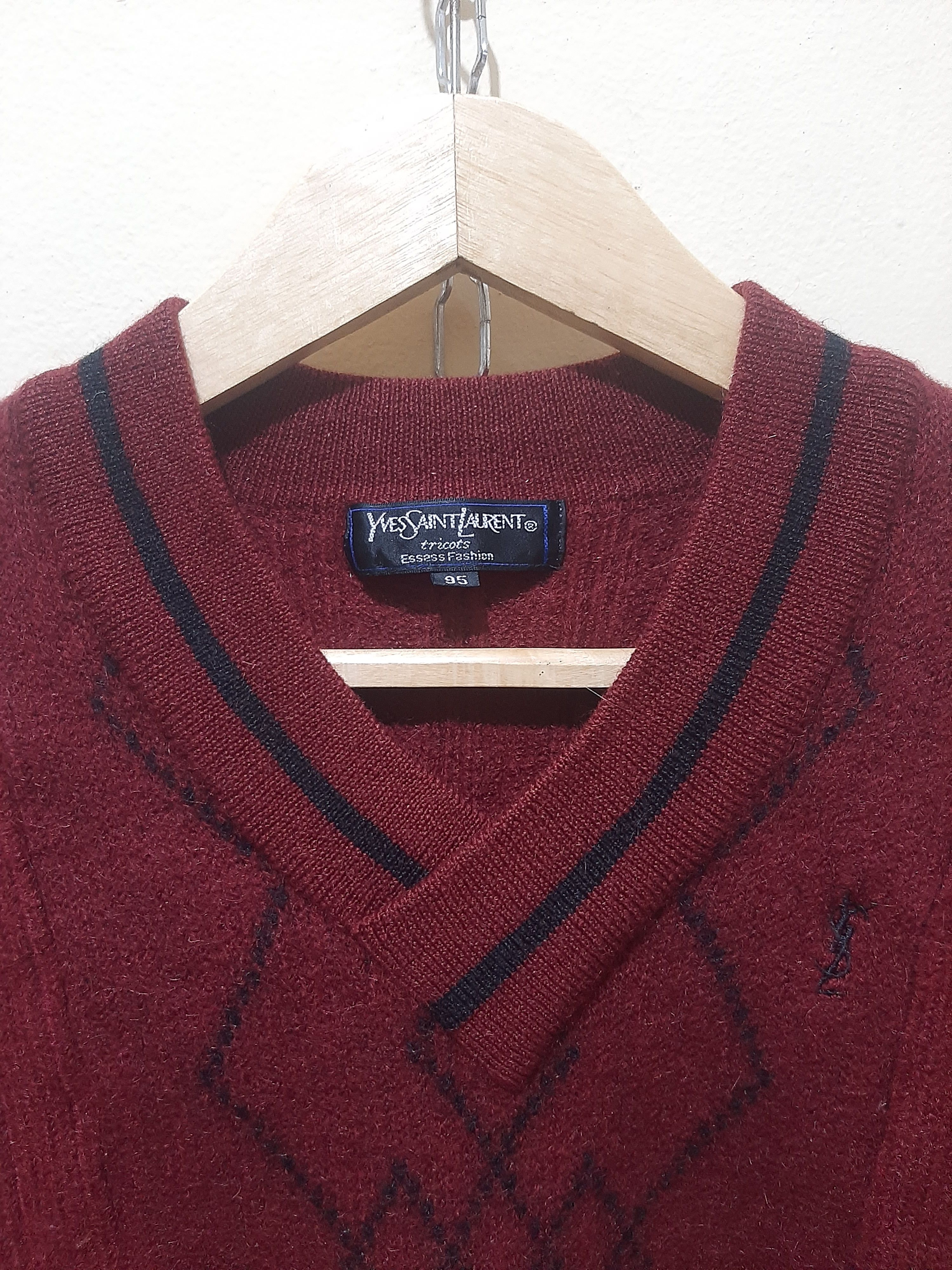 Yves Saint Laurent Vintage Wool Yves Saint Laurent Ysl V Neck Sweater Size M / US 6-8 / IT 42-44 - 2 Thumbnail