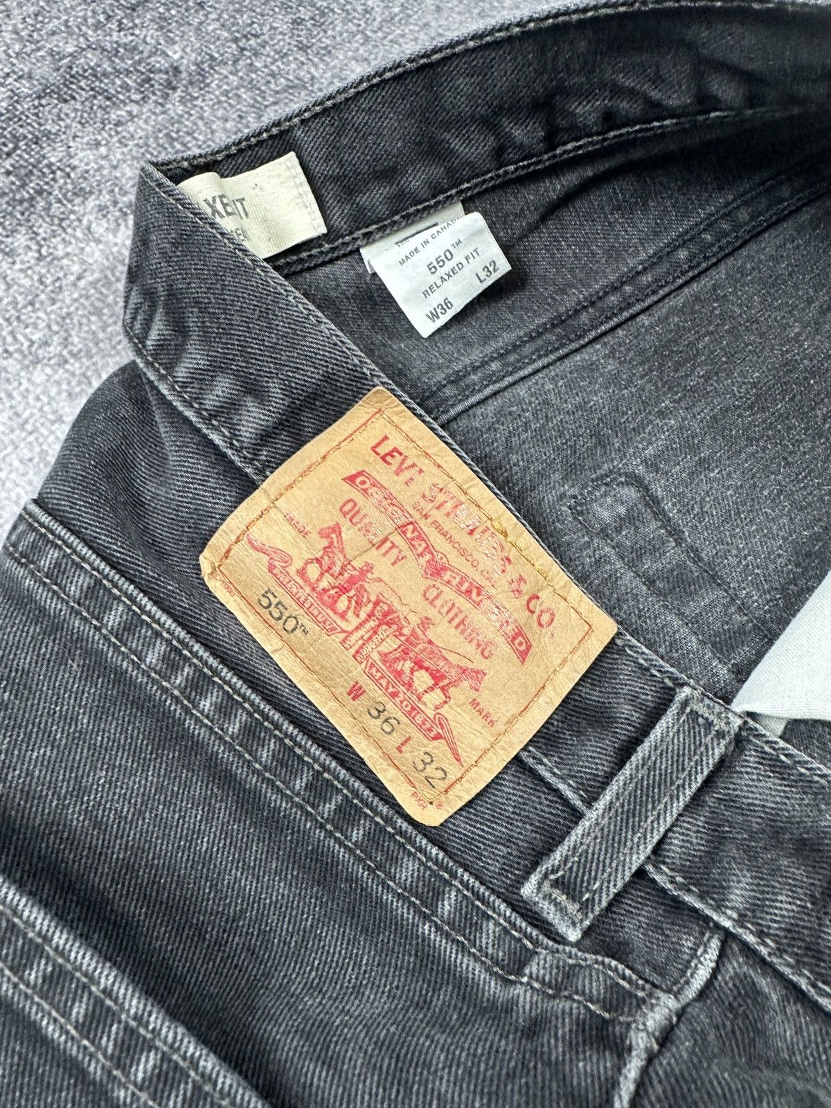 Levi's Y2K Vintage Levi’s 550 Relaxed Streetwear Style USA XL Baggy Size US 36 / EU 52 - 7 Thumbnail
