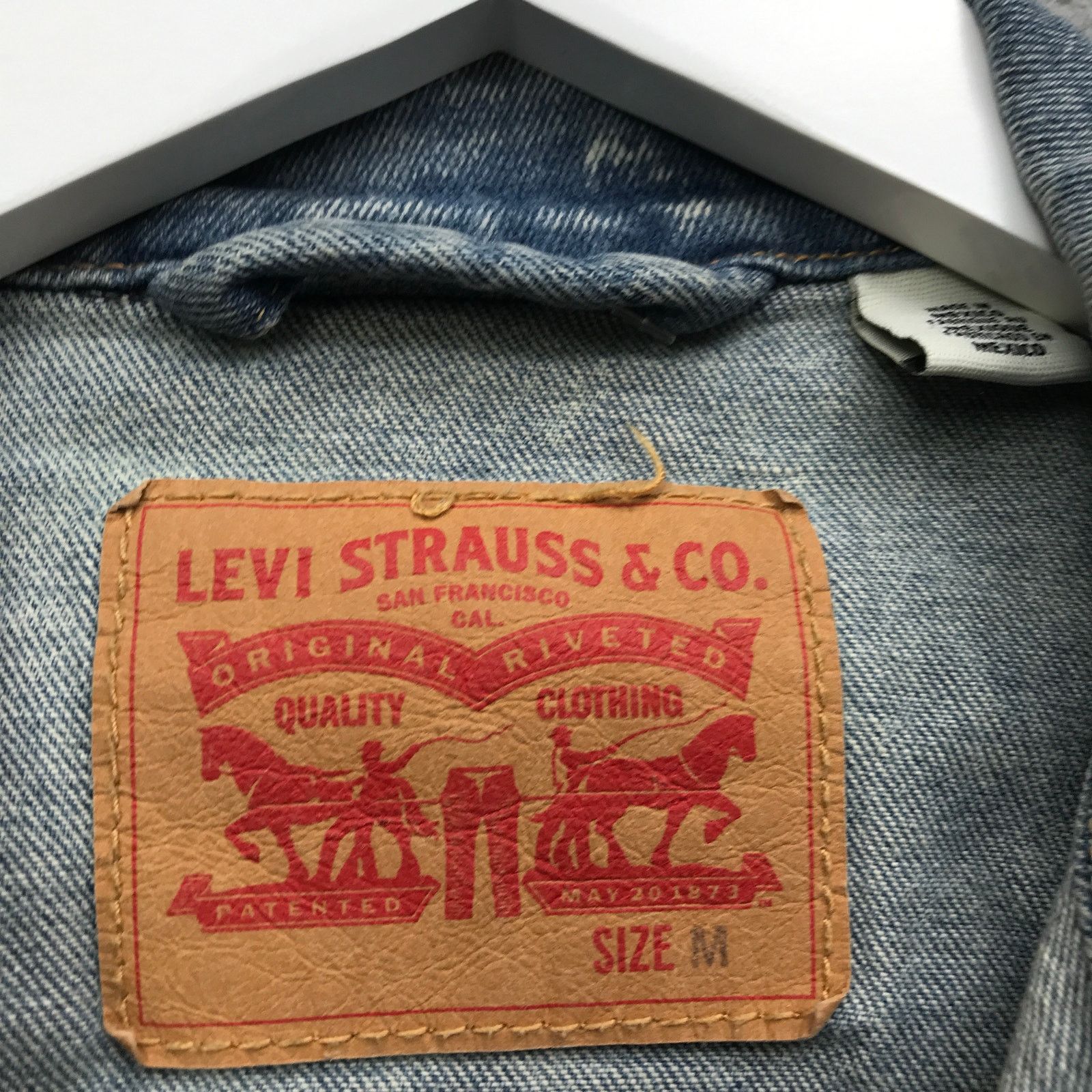 Levi's Levis Strauss & Co. Denim Jeans Trucker Jacket Womens M Blue Size M / US 6-8 / IT 42-44 - 4 Thumbnail