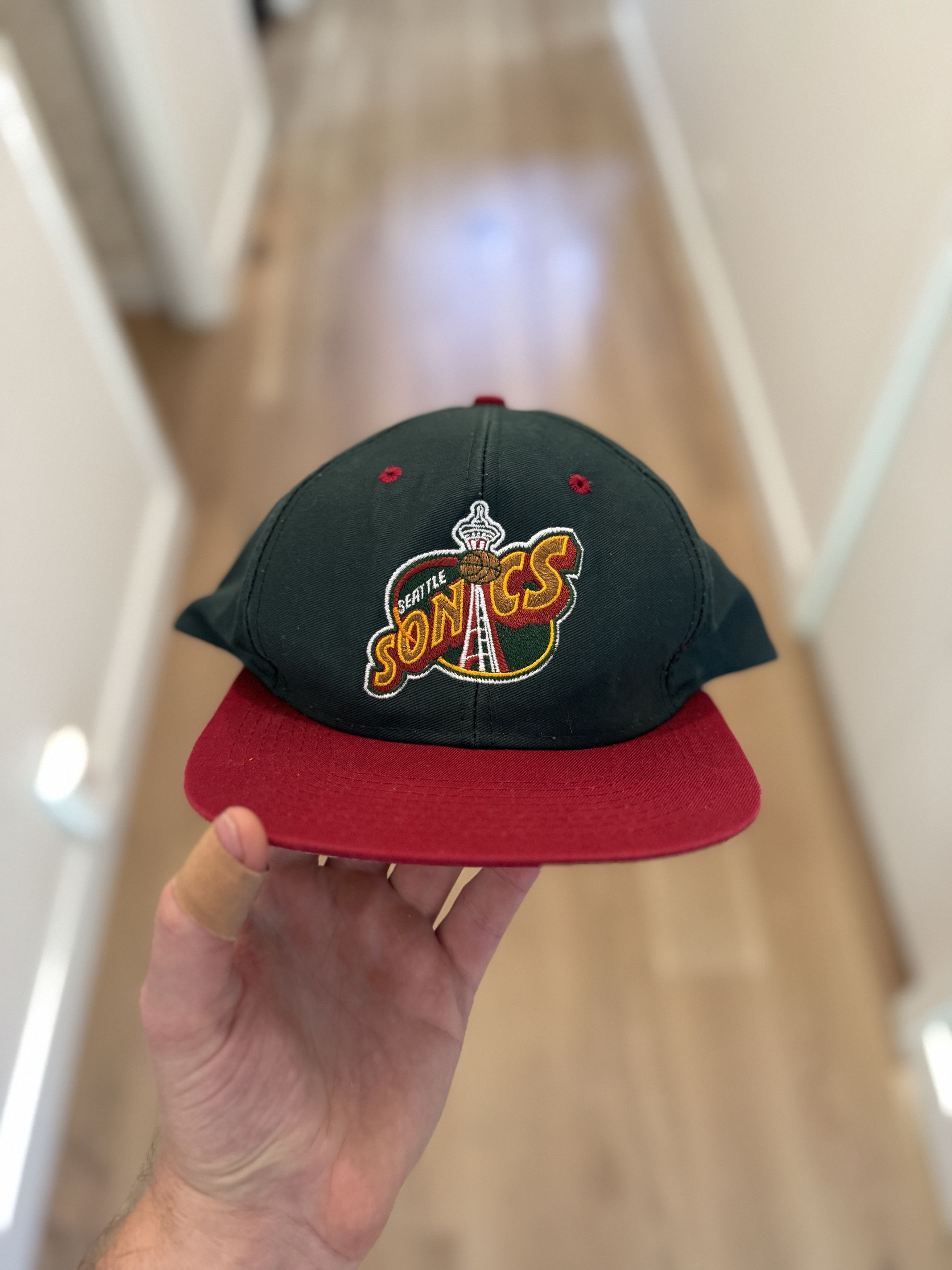 *VINTAGE/RARE* Seattle Supersonics 1994 Logo NBA Snapback