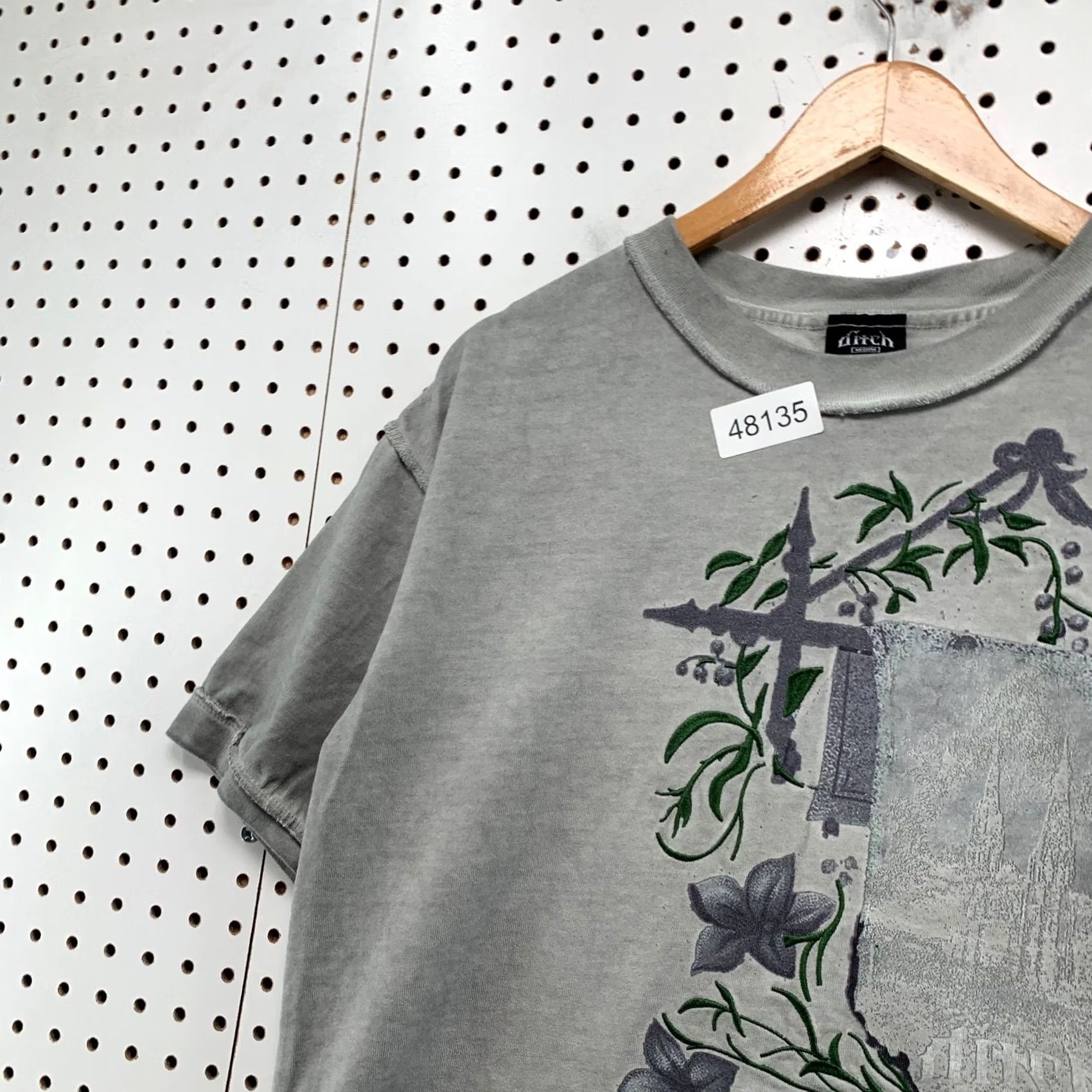 Vintage Ditch Embroidered Scroll T Shirt Mens Medium Gray Goth Heavyweight Size US M / EU 48-50 / 2 - 6 Thumbnail