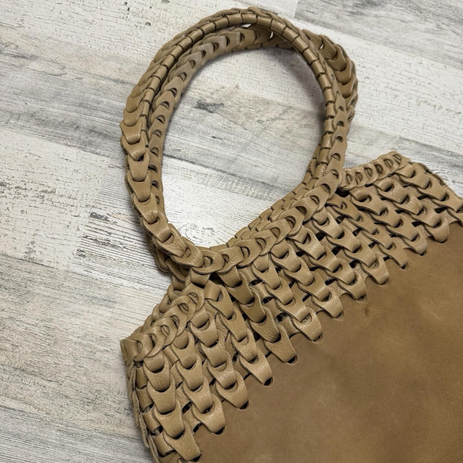 The Unbranded Brand Brazilian Leather Suede Woven Indie Boho Shoulder Bag Size ONE SIZE - 4 Thumbnail