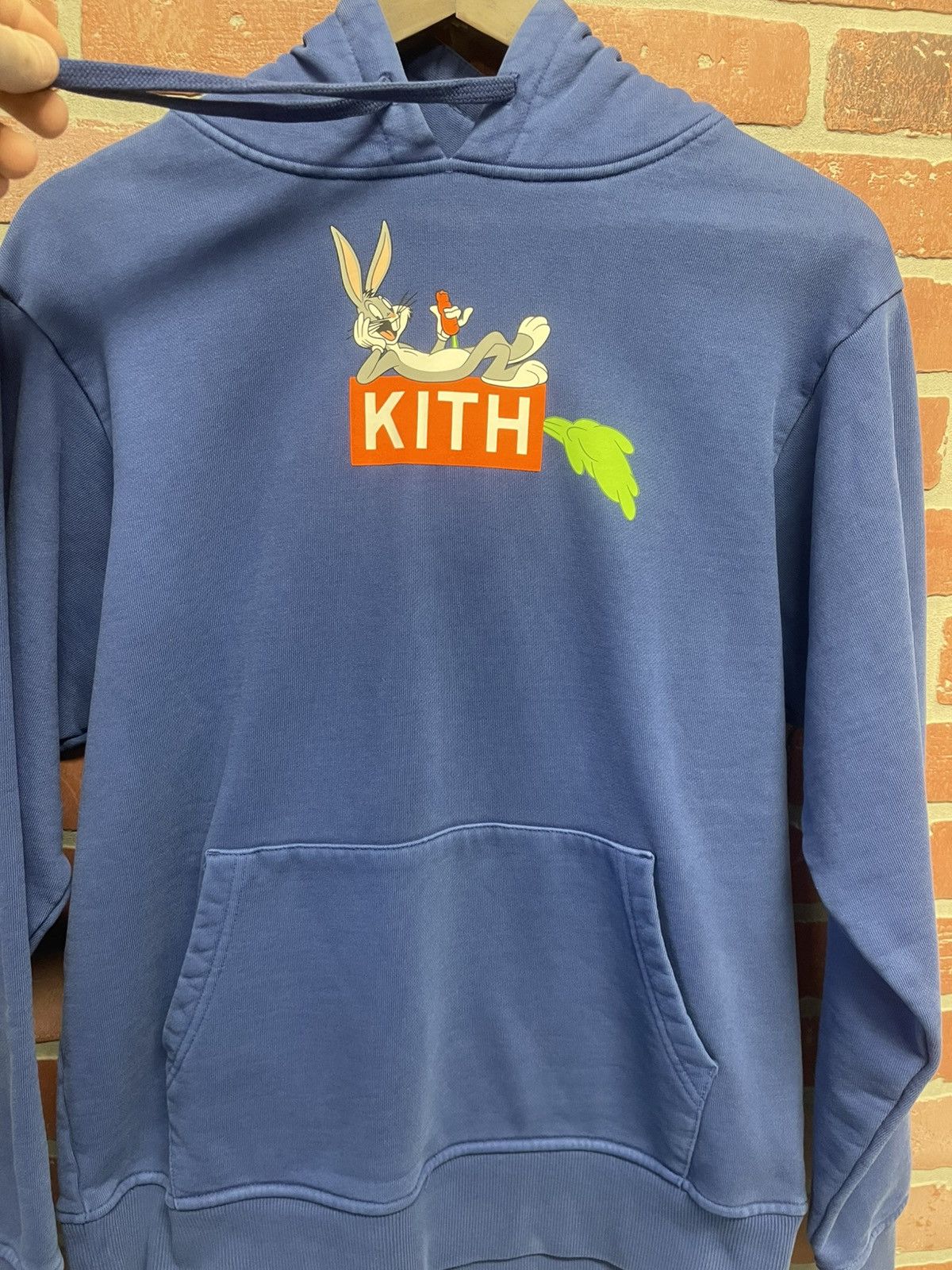 Kith Size M - Kith x Looney Tunes Bogo Brand New! Size US M / EU 48-50 / 2 - 4 Thumbnail