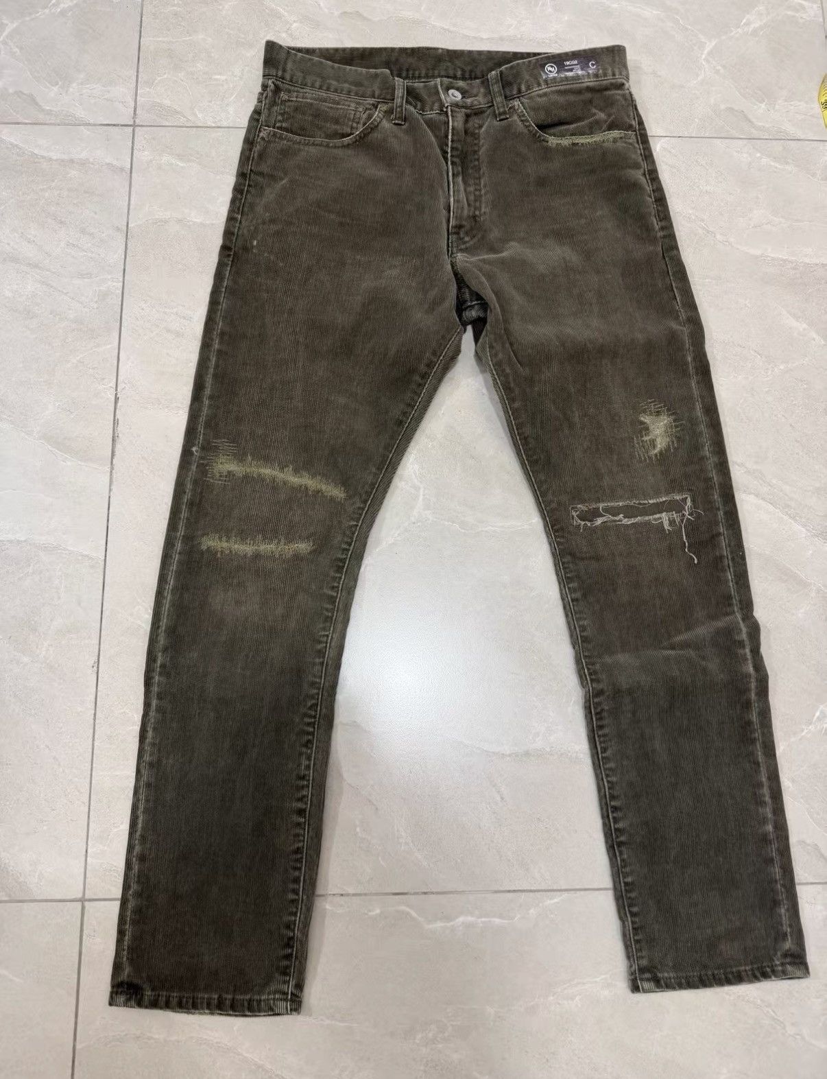 Neighborhood NEIGHBORHOOD SAVAGE CORD CEPT Distressed Corduroy Pants J34 Size US 32 / EU 48 - 1 Thumbnail