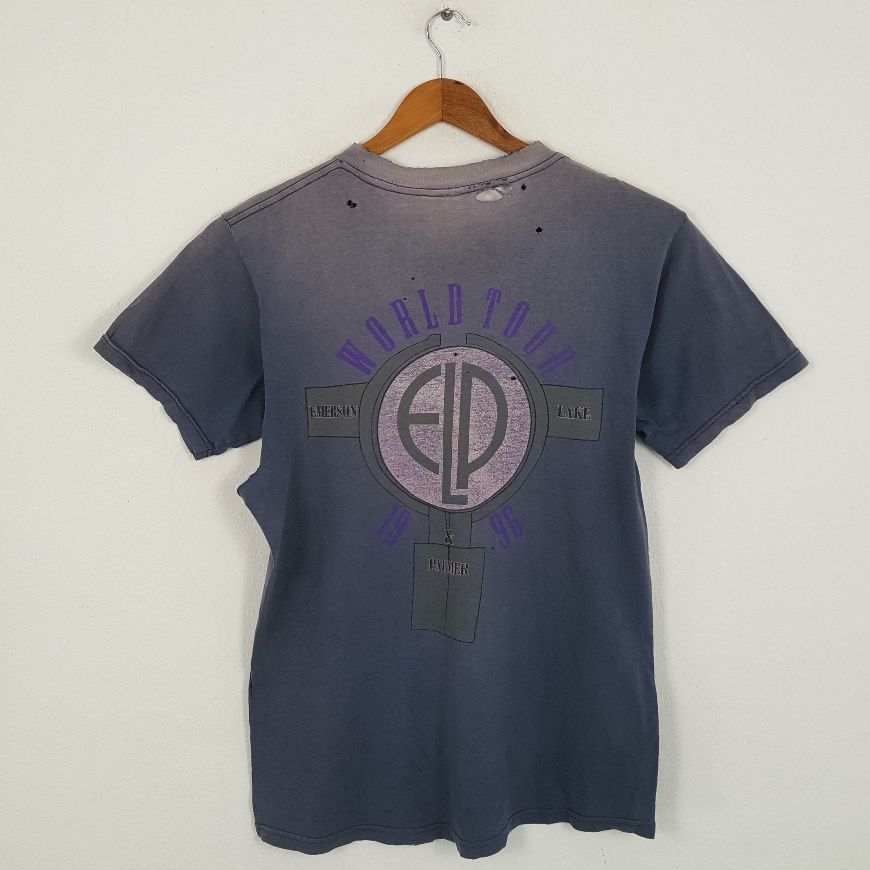 Band Tees × Vintage Vintage EMERSON LAKE & PALMER English Rock Supergroup Tees Size US L / EU 52-54 / 3 - 3 Thumbnail