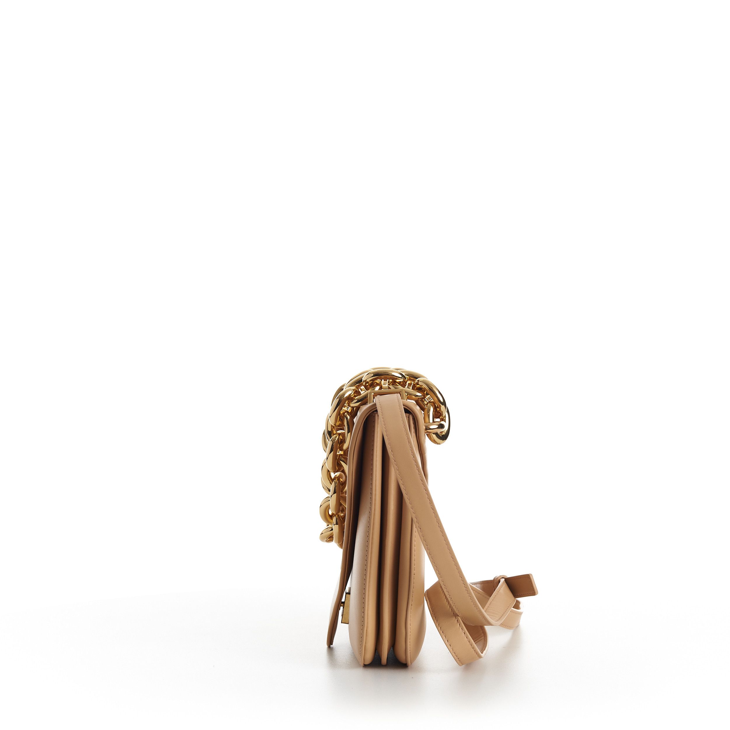 Bottega Veneta MOUNT Medium Envelope Chain Bag In Almond Leather Size ONE SIZE - 13 Thumbnail