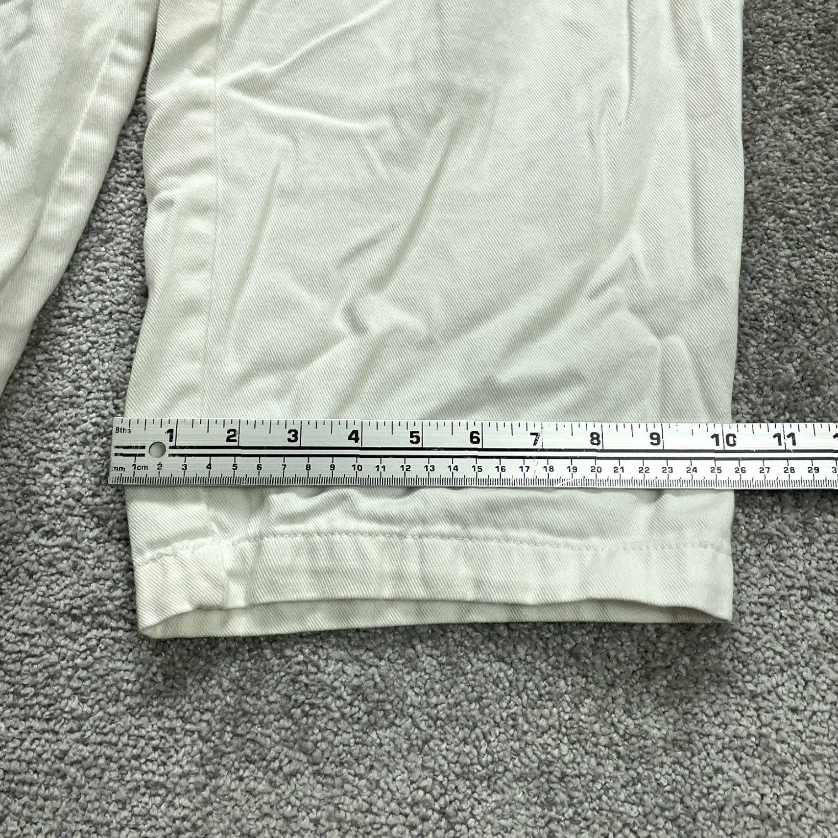Vintage Woman Within Jeans Women Adult 24 White Denim High Rise Elastic Waist Straight Leg Plus Size Size 42" / US 20 - 5 Thumbnail