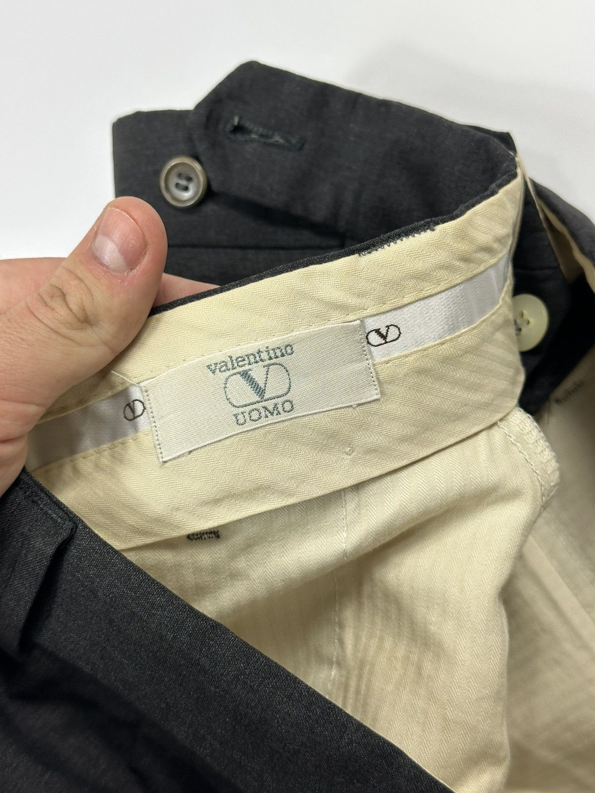 Valentino Vintage Valentino Per UOMO Black Casual Pants Size US 34 / EU 50 - 9 Thumbnail