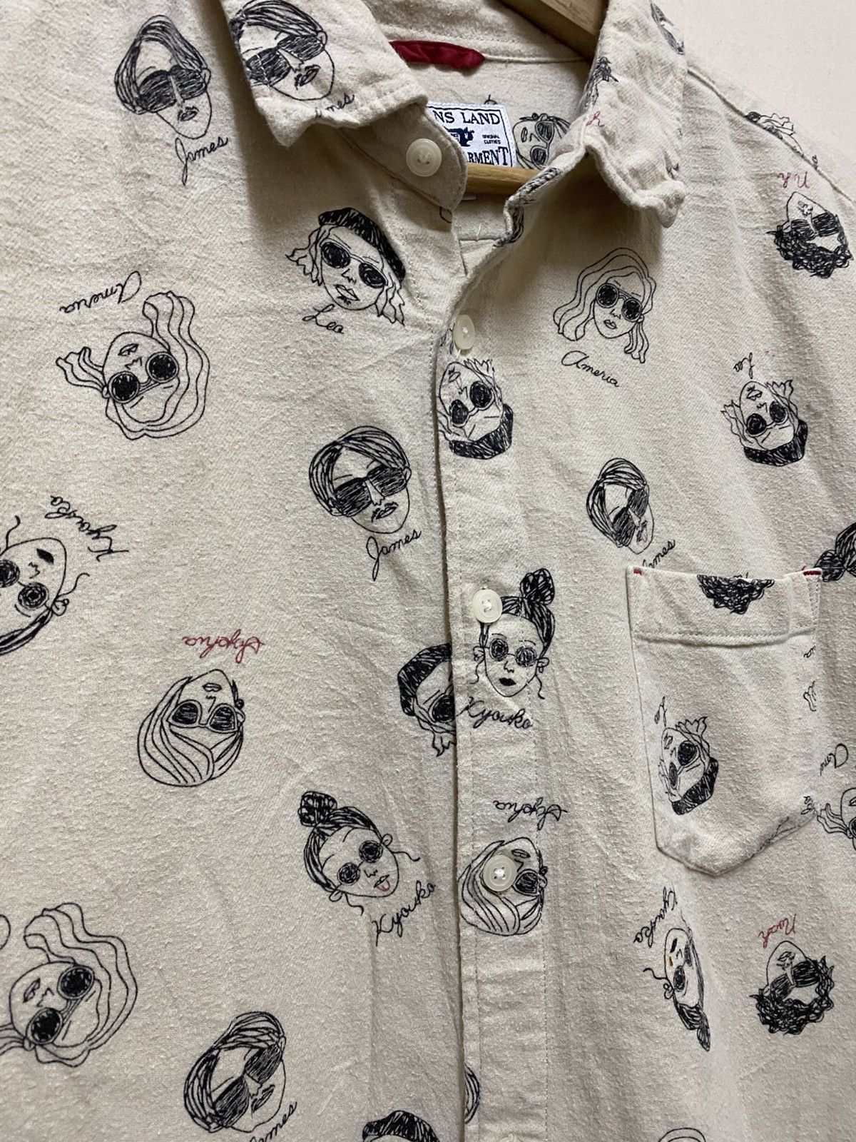 The Unbranded Brand Urbangarment Face Print Shirt Button Up Size US L / EU 52-54 / 3 - 3 Thumbnail