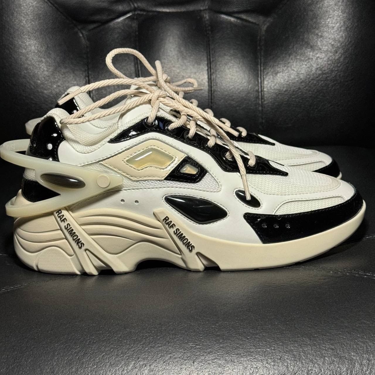 Raf Simons 41 Raf simons cylon 21 black white Size US 8 / EU 41 - 1 Thumbnail