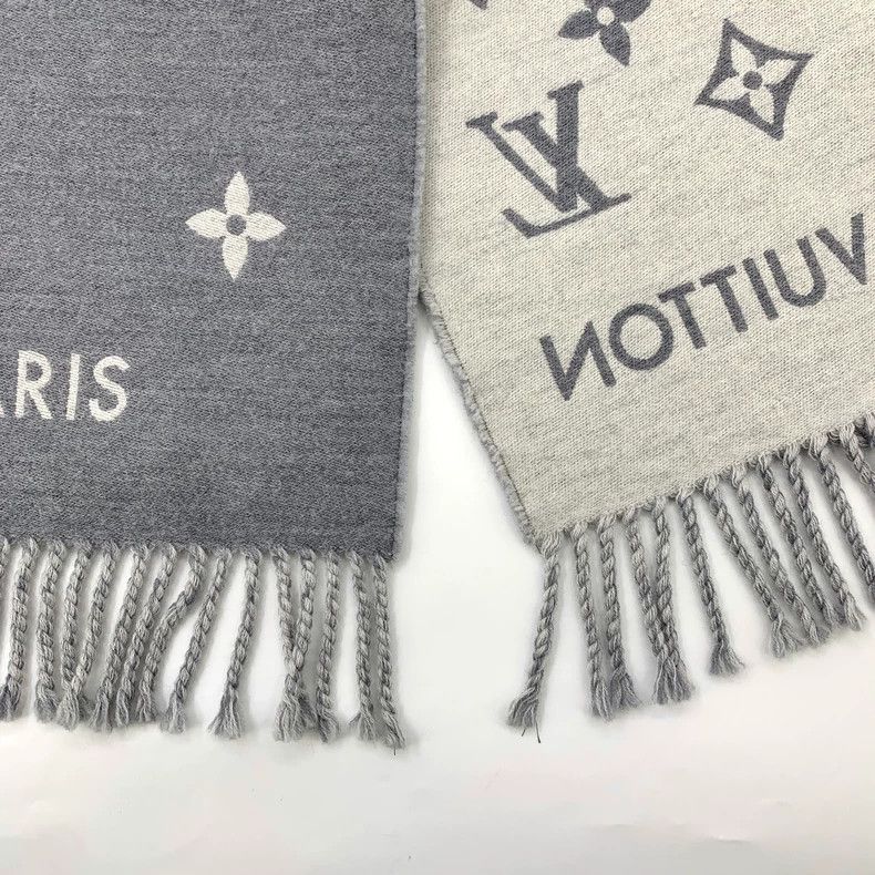 Louis Vuitton Louis Vuitton Grey presbyopic wool fringed scarf Size ONE SIZE - 6 Thumbnail