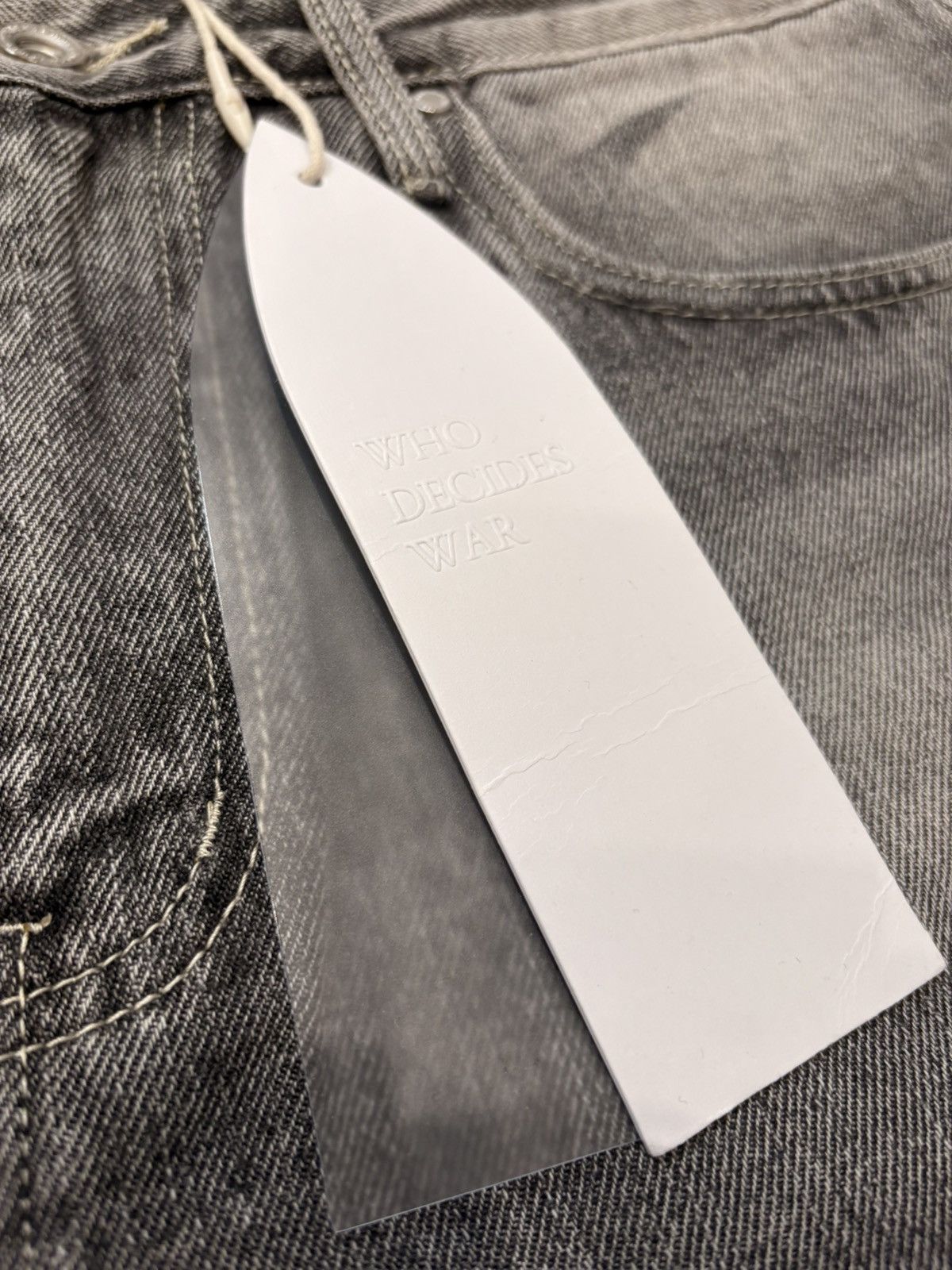 Who Decides War Who decides War scripture jeans gray size 34 Size US 34 / EU 50 - 3 Thumbnail