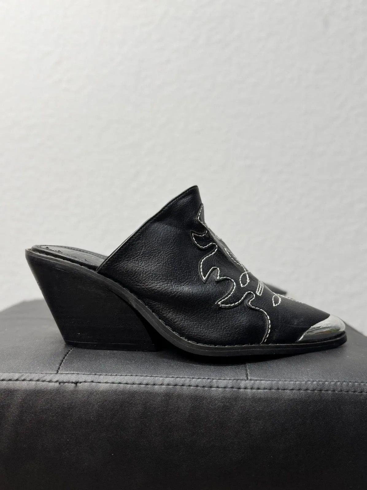 If Six Was Nine × Japanese Brand × Vintage 90s Vintage Leather Cowboy Slide Boots Western shoes Size US 6 / IT 36 - 4 Thumbnail