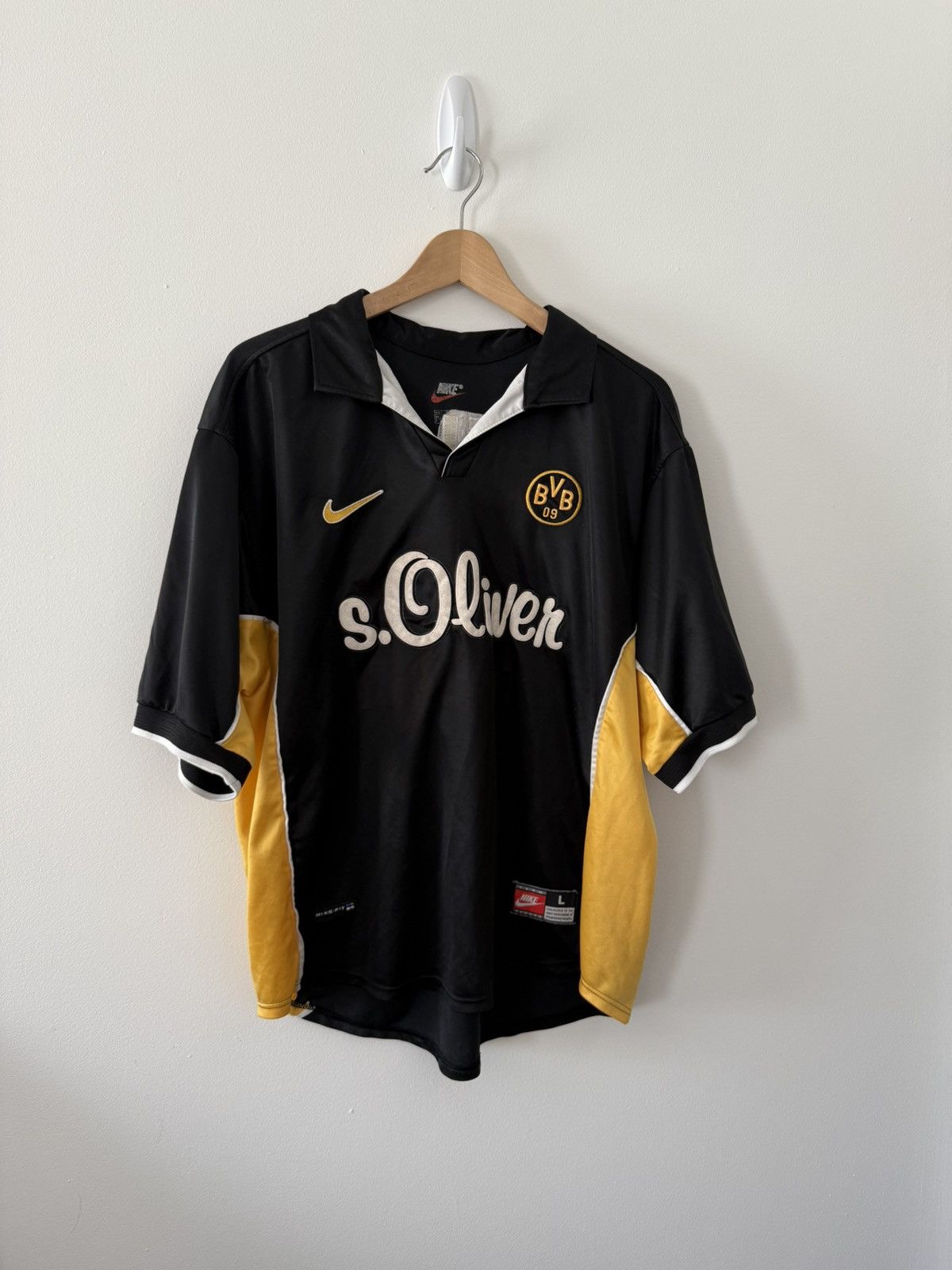 Nike 1998 Borussia Dortmund Jersey Size US L / EU 52-54 / 3 - 1 Thumbnail