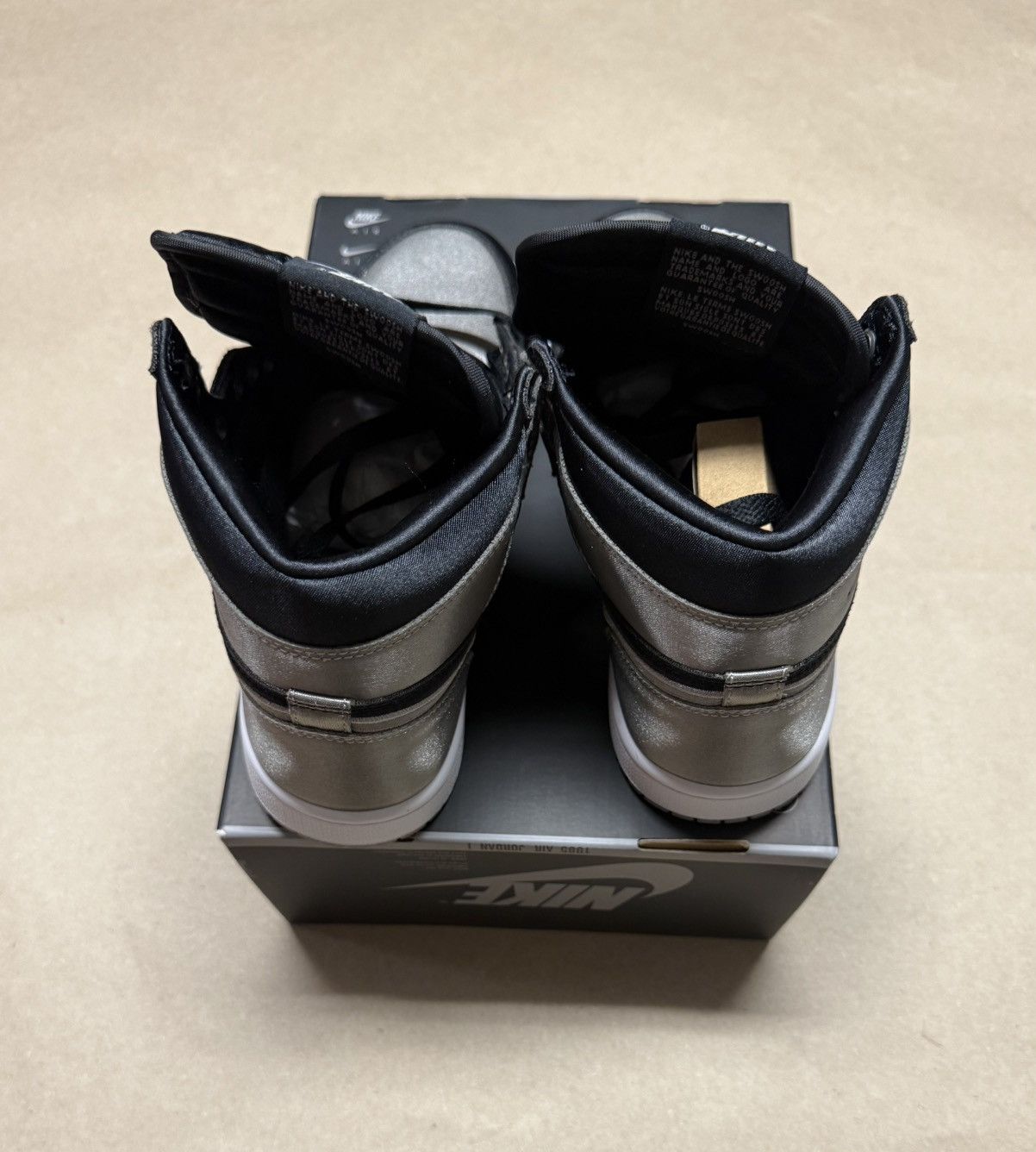 Jordan Brand Nike Air Jordan 1 Retro High OG Satin Shadow Womens 6 NEW! Size US 6 / IT 36 - 4 Thumbnail