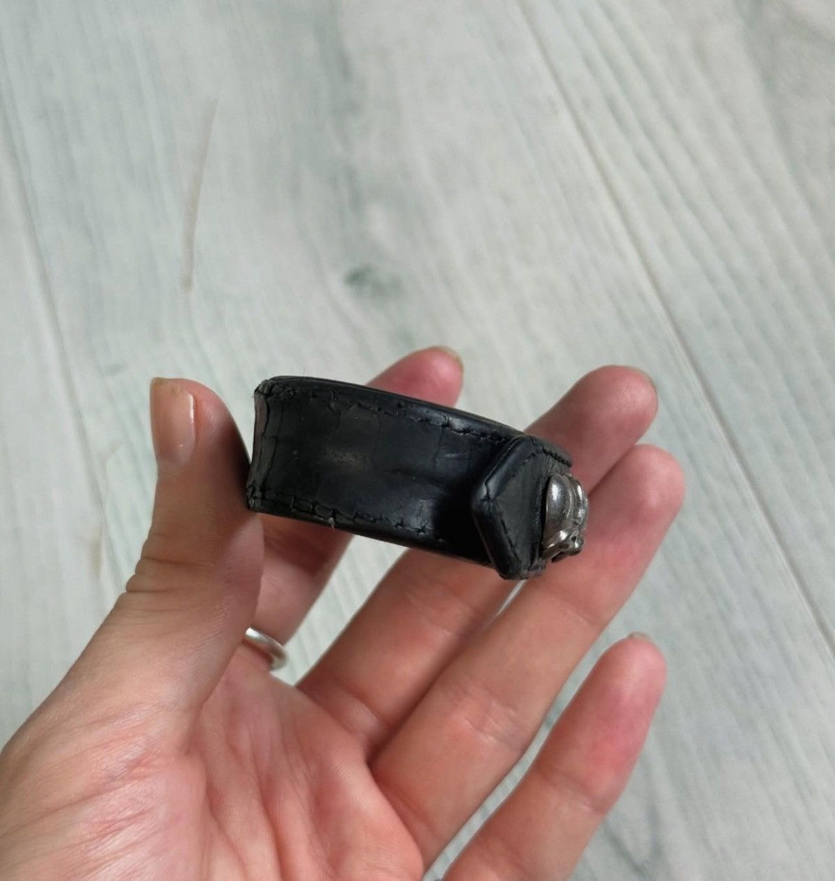 Chrome Hearts 3 Heart Buttons 2 Snap Leather Bracelet