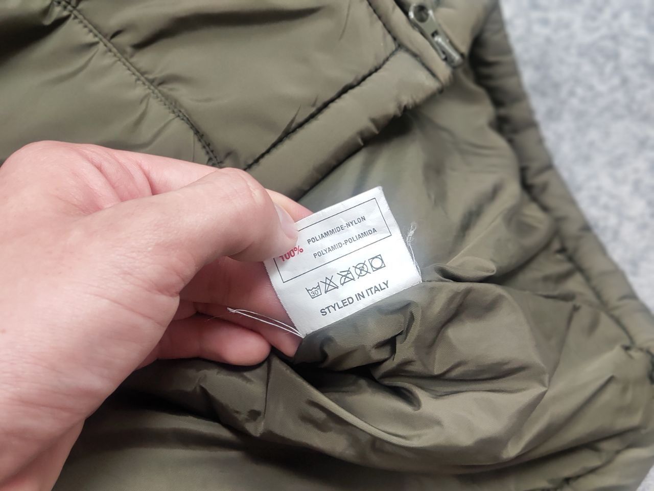 Miss Sixty Vintage Miss Sixty Y2K vest Zip up pocket hooded jacket Size L / US 10 / IT 46 - 15 Thumbnail