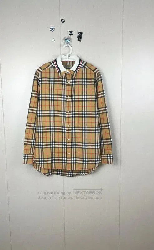 Burberry Burberry Yellow Cotton Long Sleeve Shirt. Size US S / EU 44-46 / 1 - 1 Thumbnail