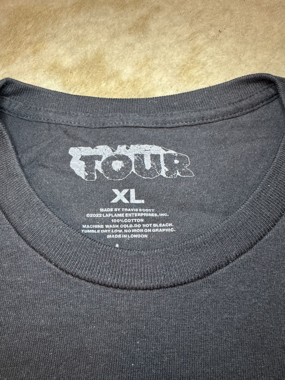 Travis Scott Travis Scott Utopia is in South America Size XL Size US XL / EU 56 / 4 - 3 Thumbnail