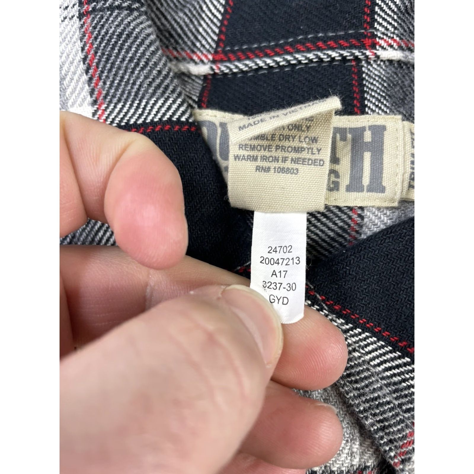 Vintage Duluth Free Swingin Flannel Shirt Plaid Mens Small Trim Fit Heavy Thick Button-Up Long Sleeve Casual Classic Cotton Flannel with Pockets Size US S / EU 44-46 / 1 - 4 Thumbnail