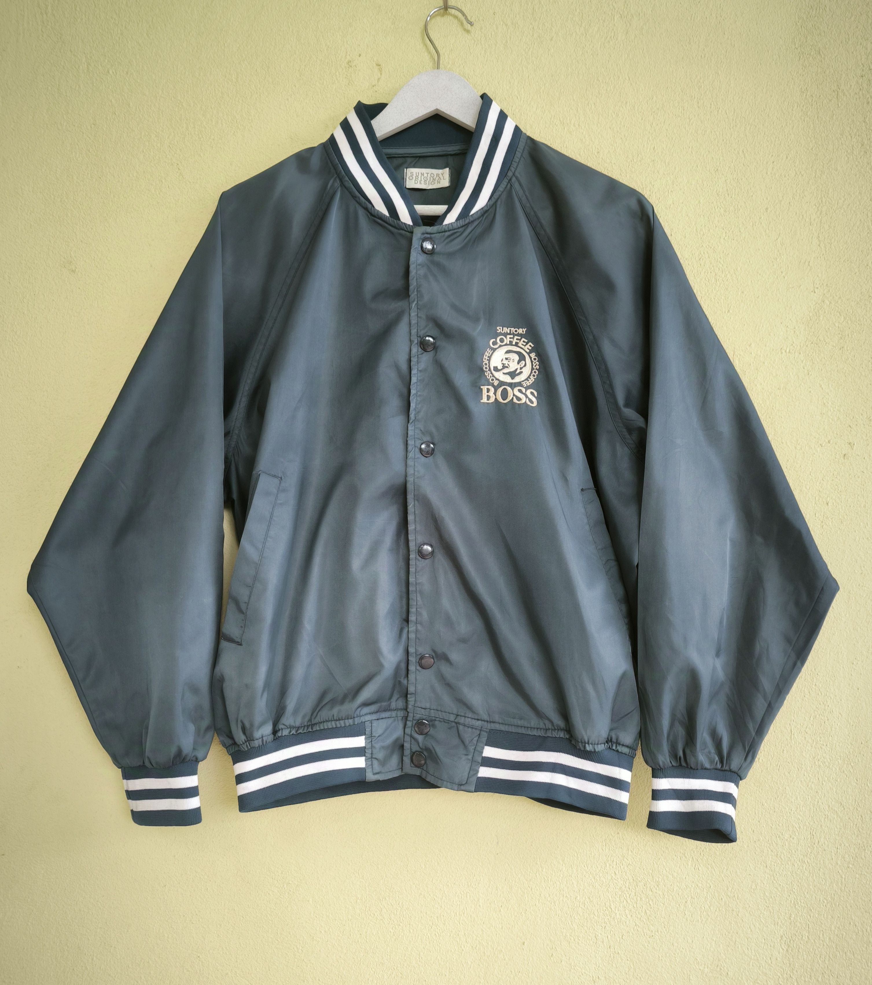 Japanese Brand SUNTORY BOSS COFFEE nylon bomber jacket Size US L / EU 52-54 / 3 - 1 Thumbnail