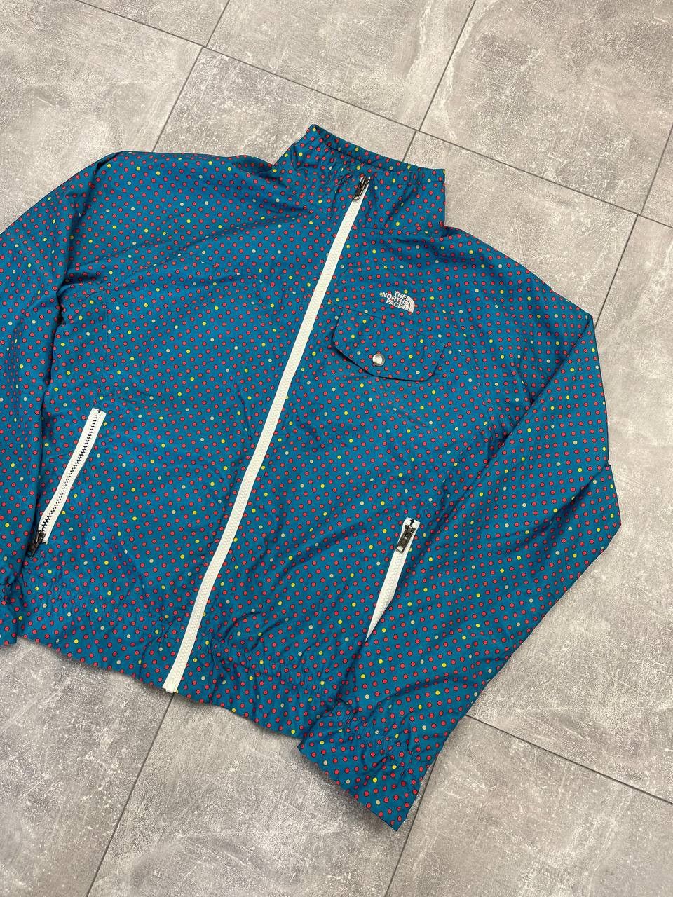 The North Face The North Face windbreaker jacket Size L / US 10 / IT 46 - 2 Thumbnail